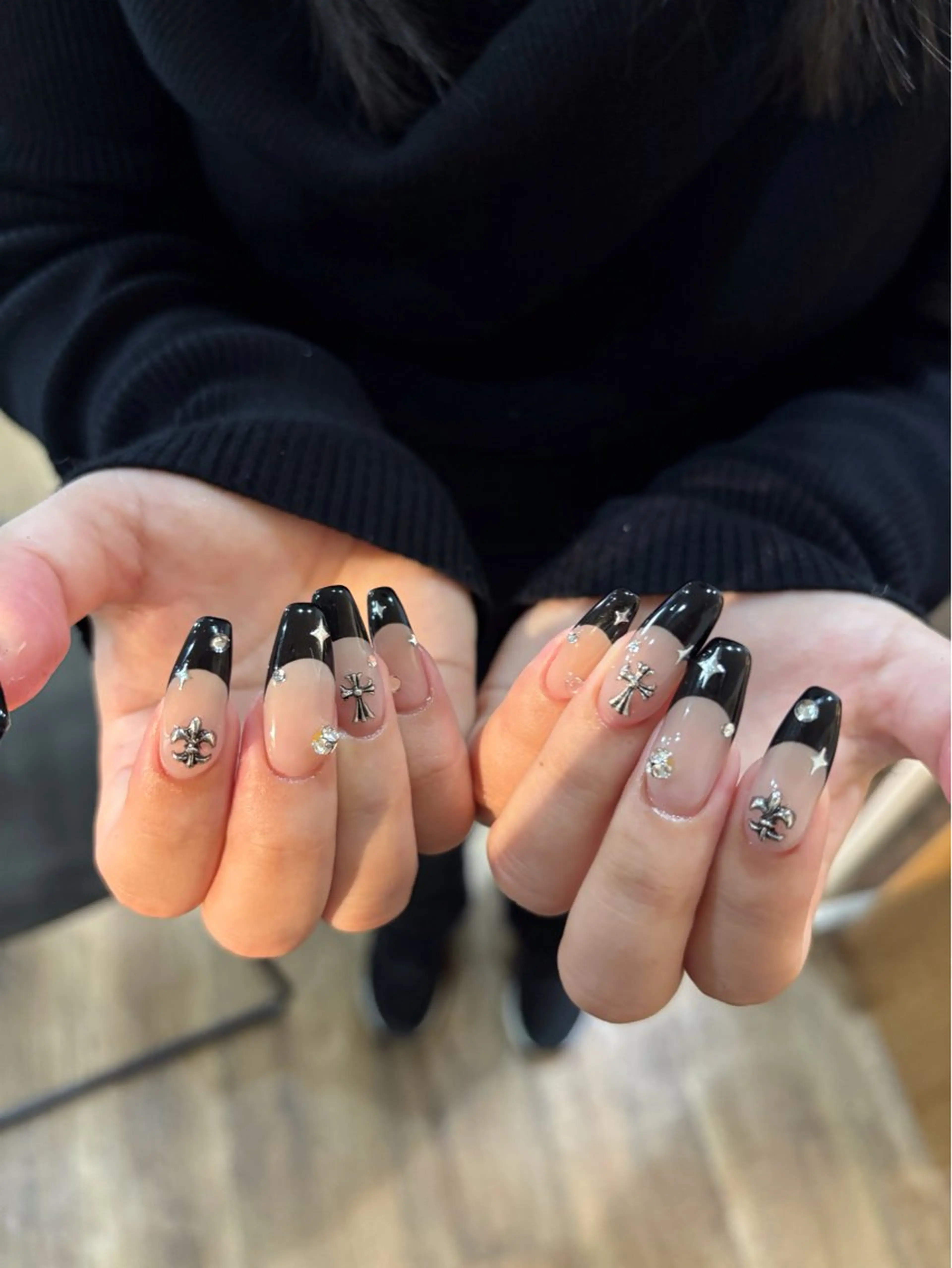 ネイル フレンチネイル ロングネイル スクエアネイル HOHOKO NAIL所属・H HOHOKOのネイルデザイン