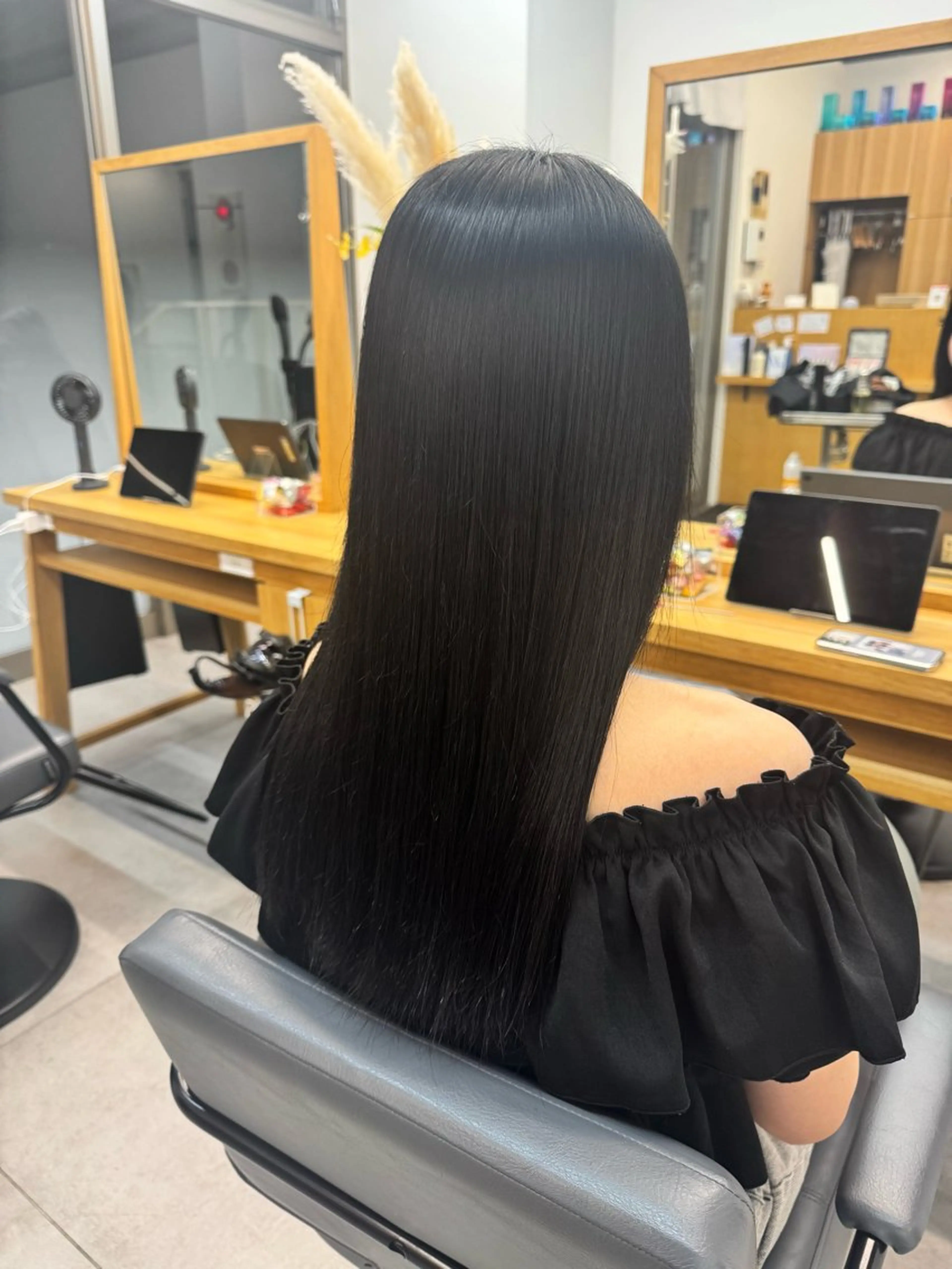 カラー うるツヤカラー💖 なるみももかのヘアスタイル