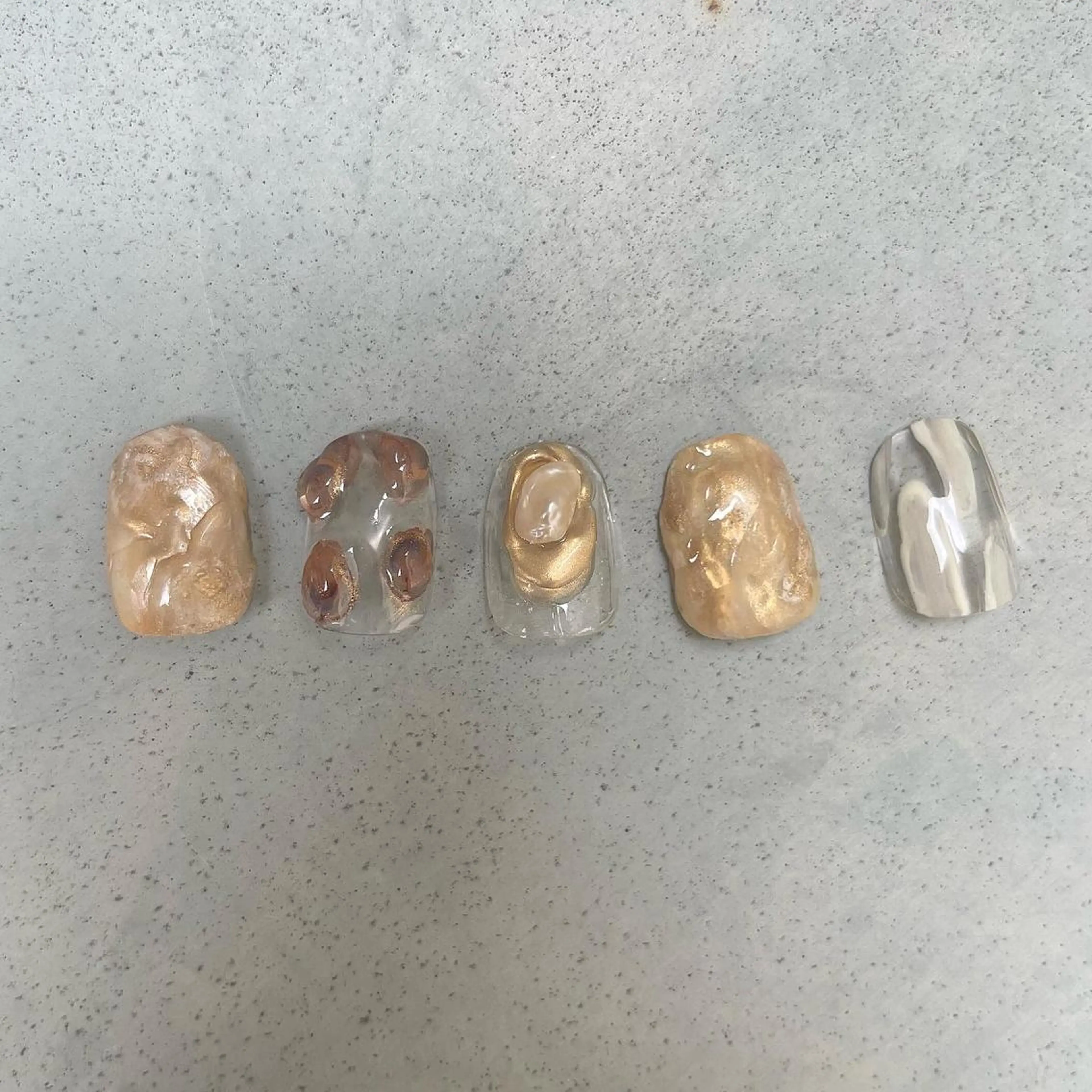 ネイル ハンドネイル mio _POHEURのネイルデザイン