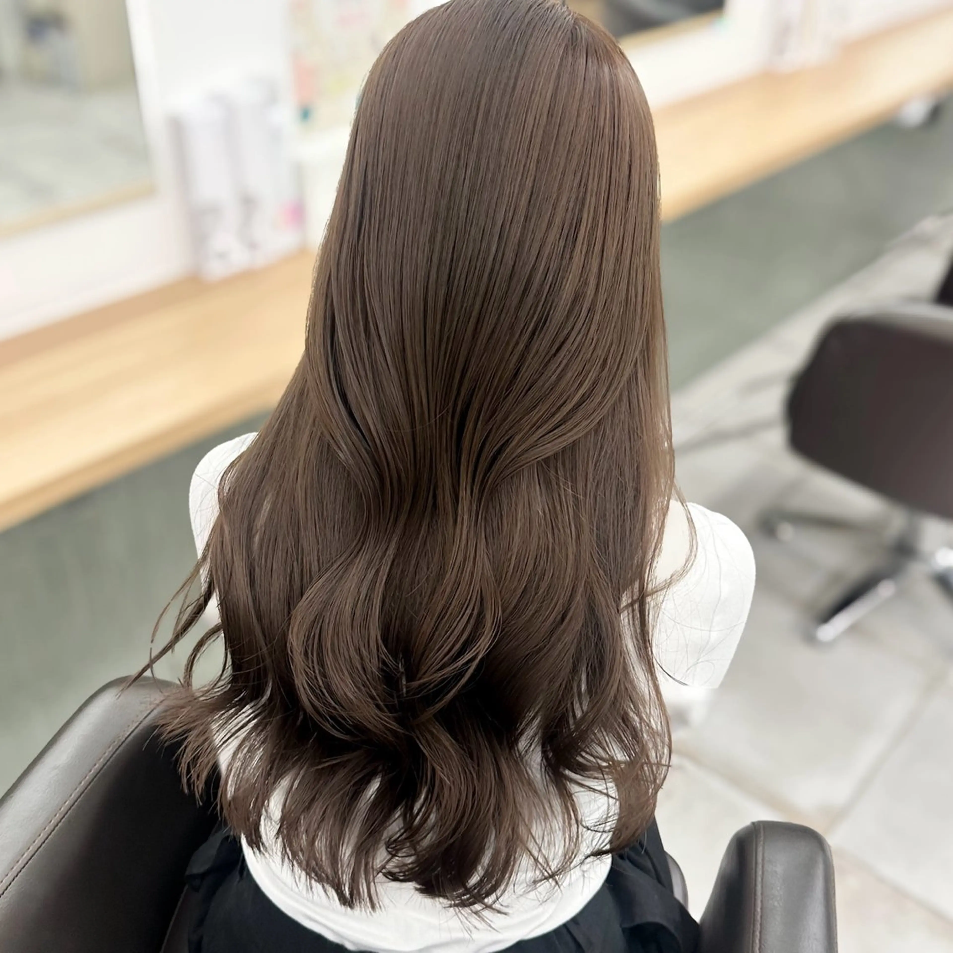 ロング カラー カット ヘアカラー トリートメント ブリーチなし/レイヤ ー特化🌈Tommyのヘアスタイル