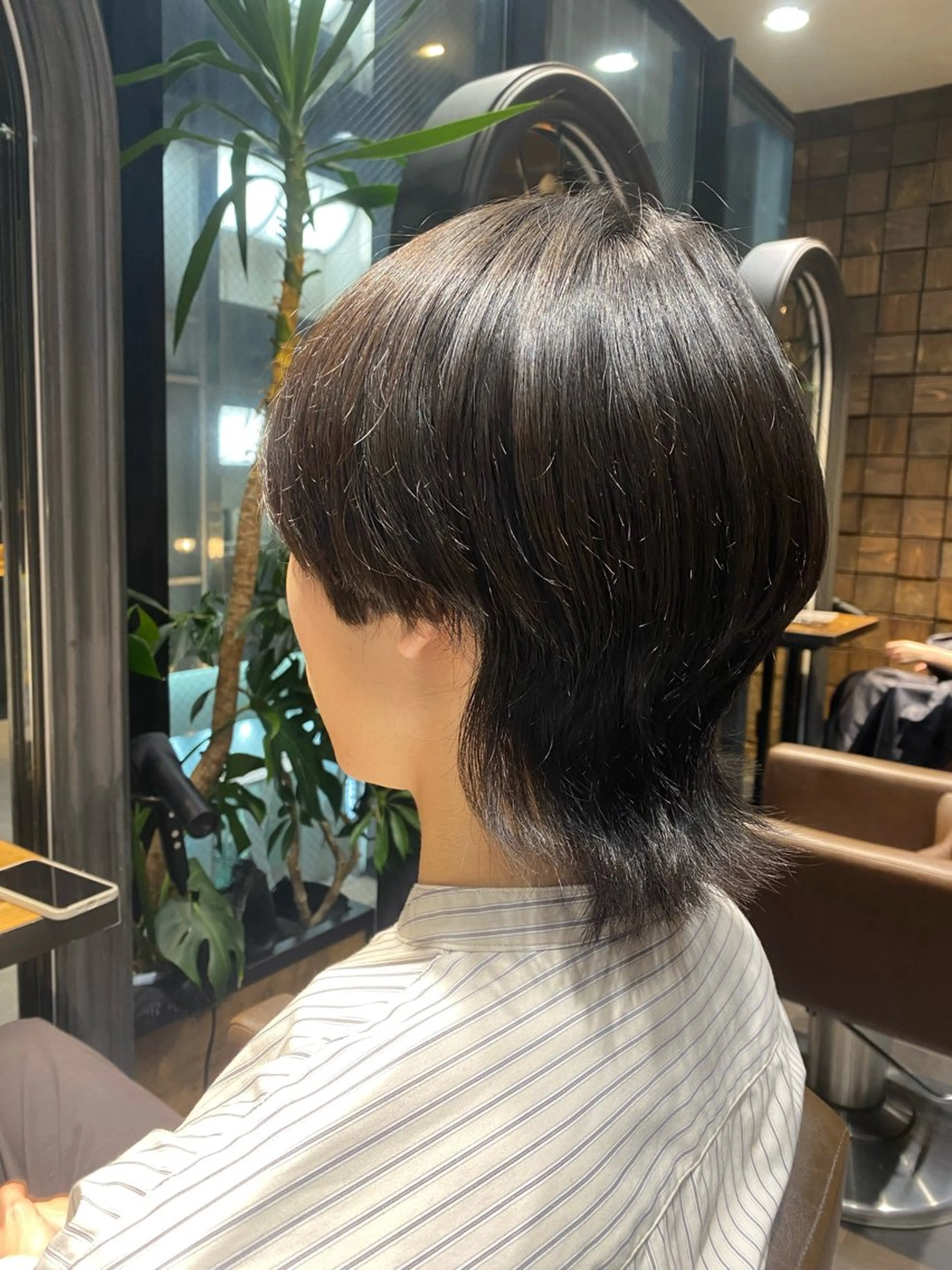 ショート メンズ マッシュウルフ マッシュ メンズウルフカット くびれヘア ウルフカット 韓国ヘア/銀座/艶髪 /MINX/ウチダのヘアスタイル