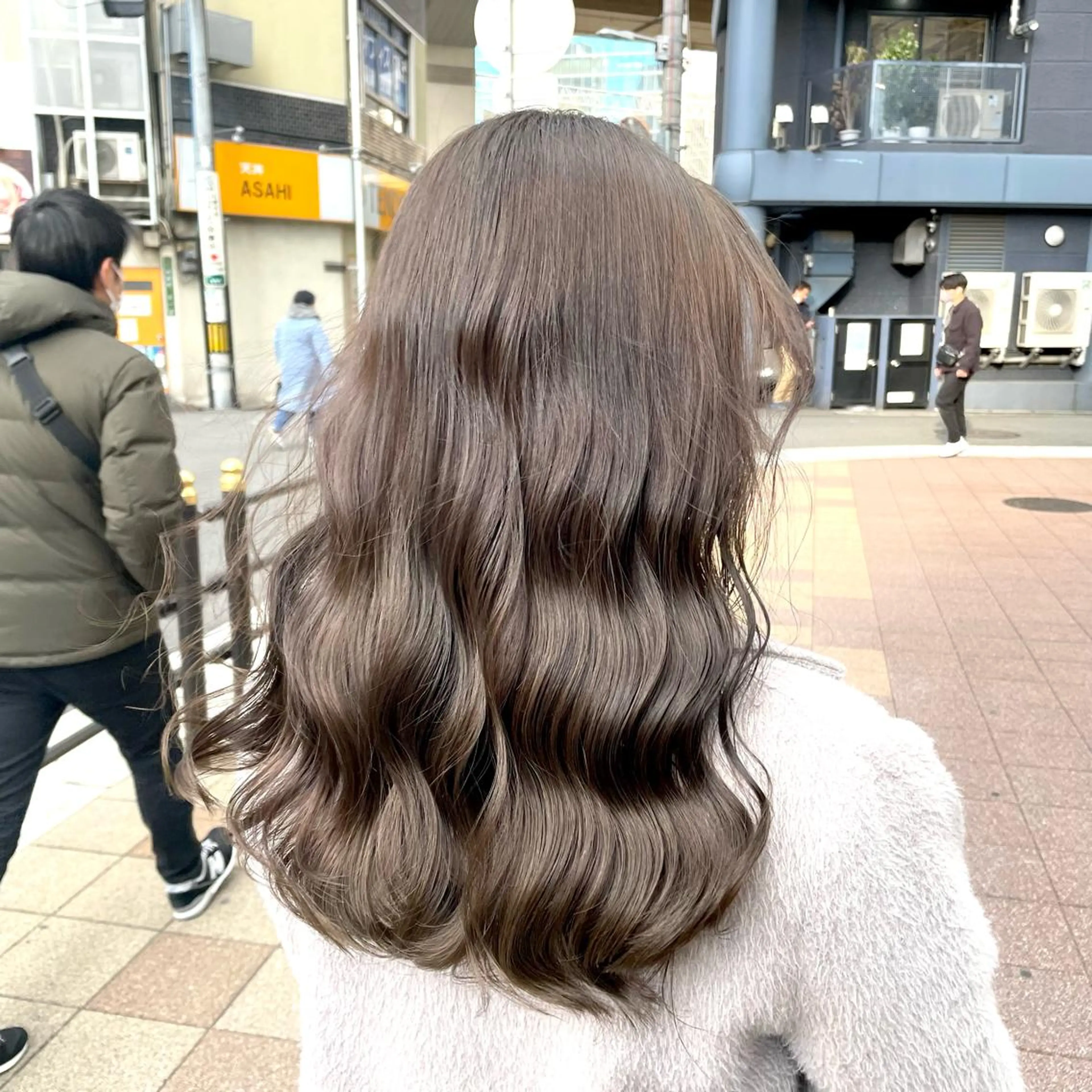 セミロング カラー 🔵暗髪　特化🔵 梅田・増田のヘアスタイル