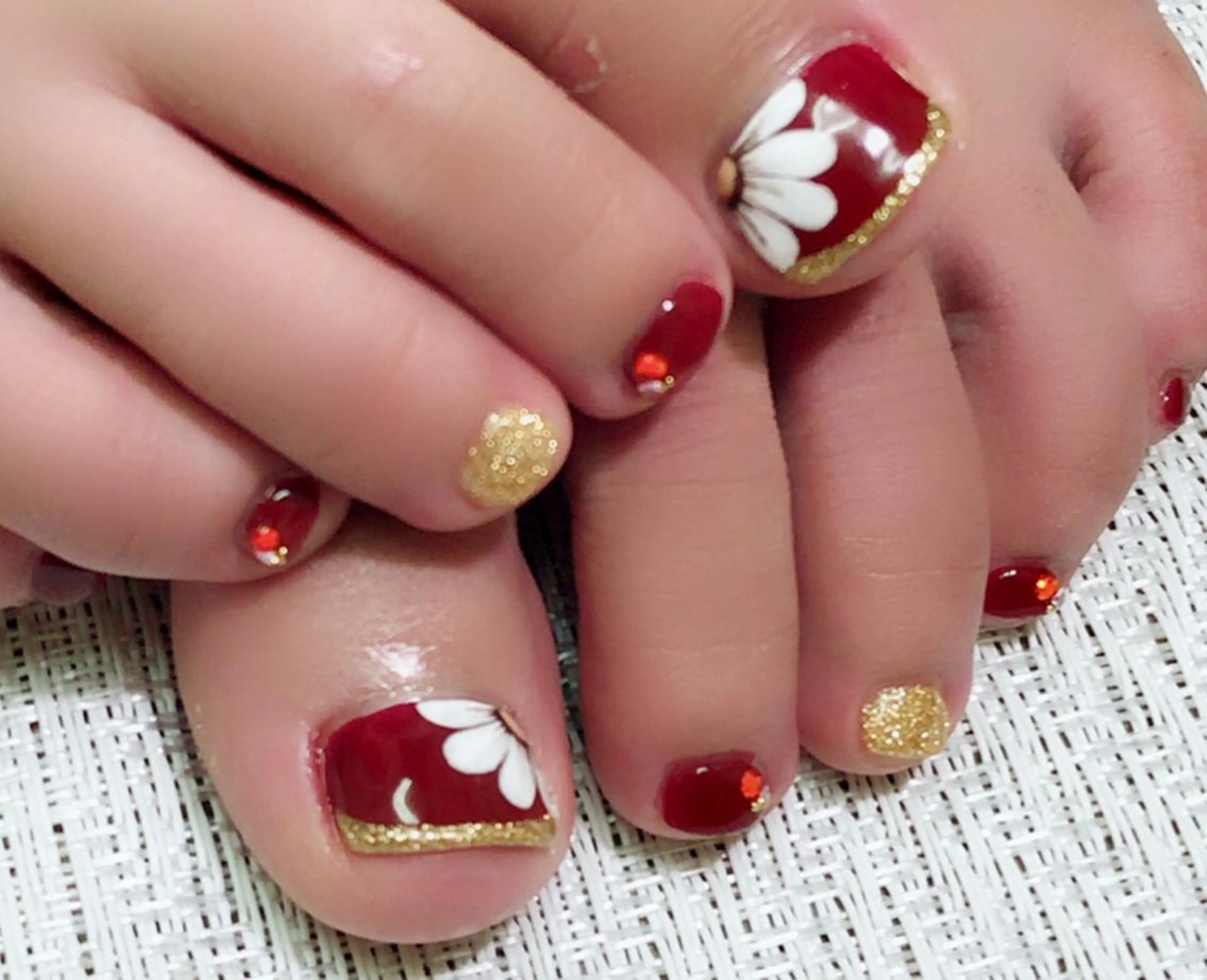 ネイル ラウバイマノマノ なかざとのネイルデザイン