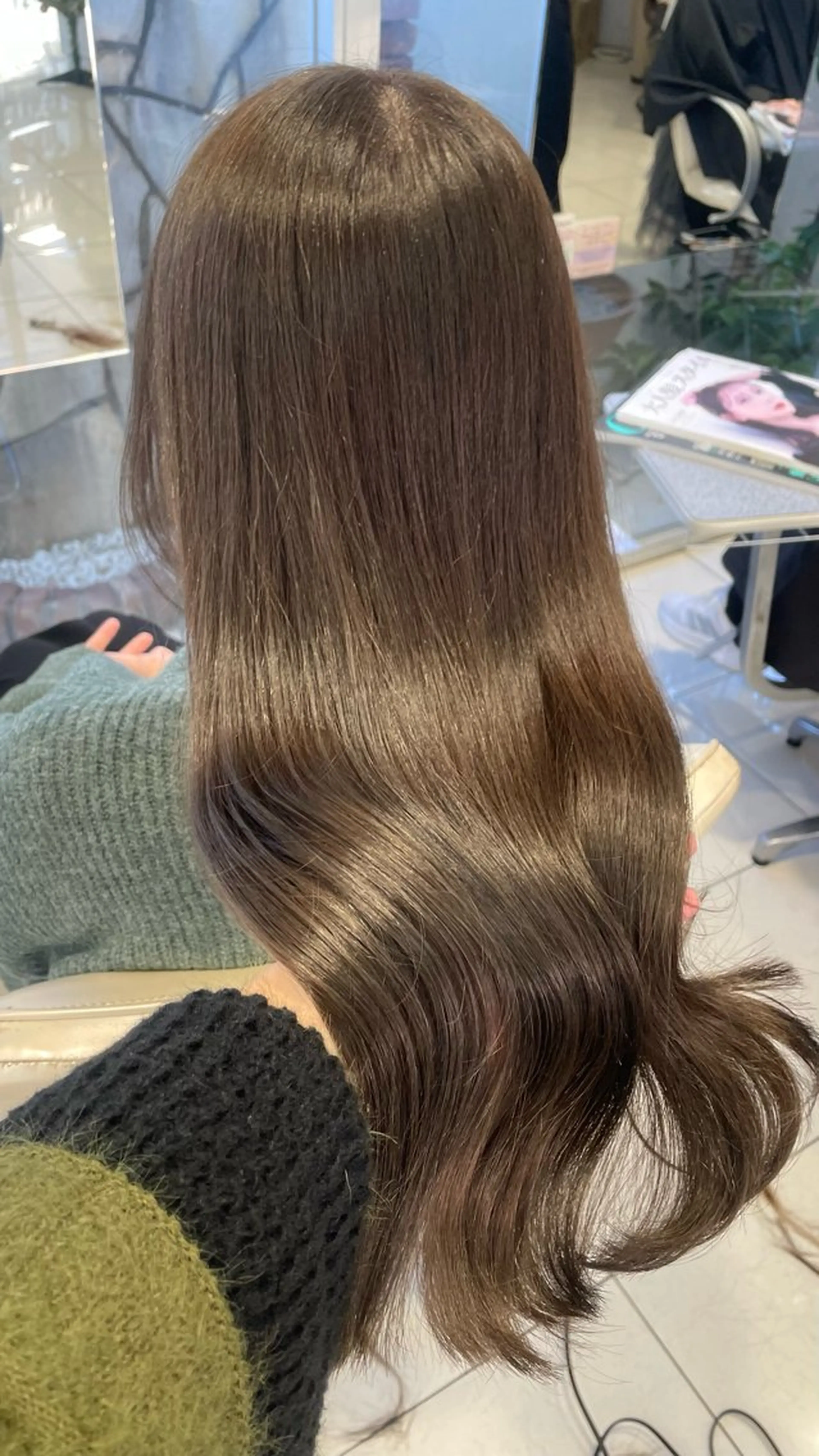 ロング カラー ヘアカラー トリートメント 盛れる韓国ヘア🩰/ 透明感カラー/華のヘアスタイル