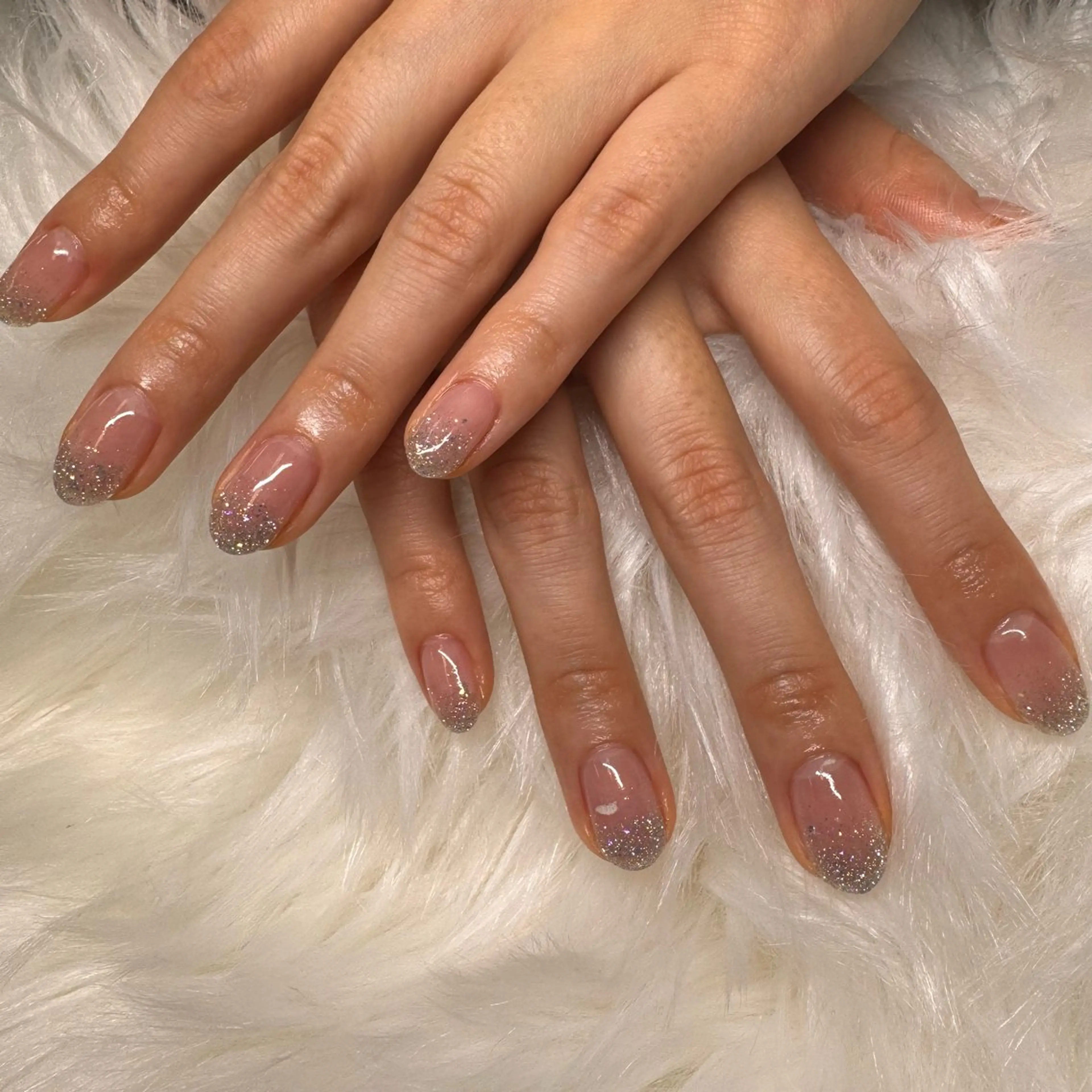 ネイル ラメ(グリッター) ラメグラデーション chai.上本町 UNRIのネイルデザイン