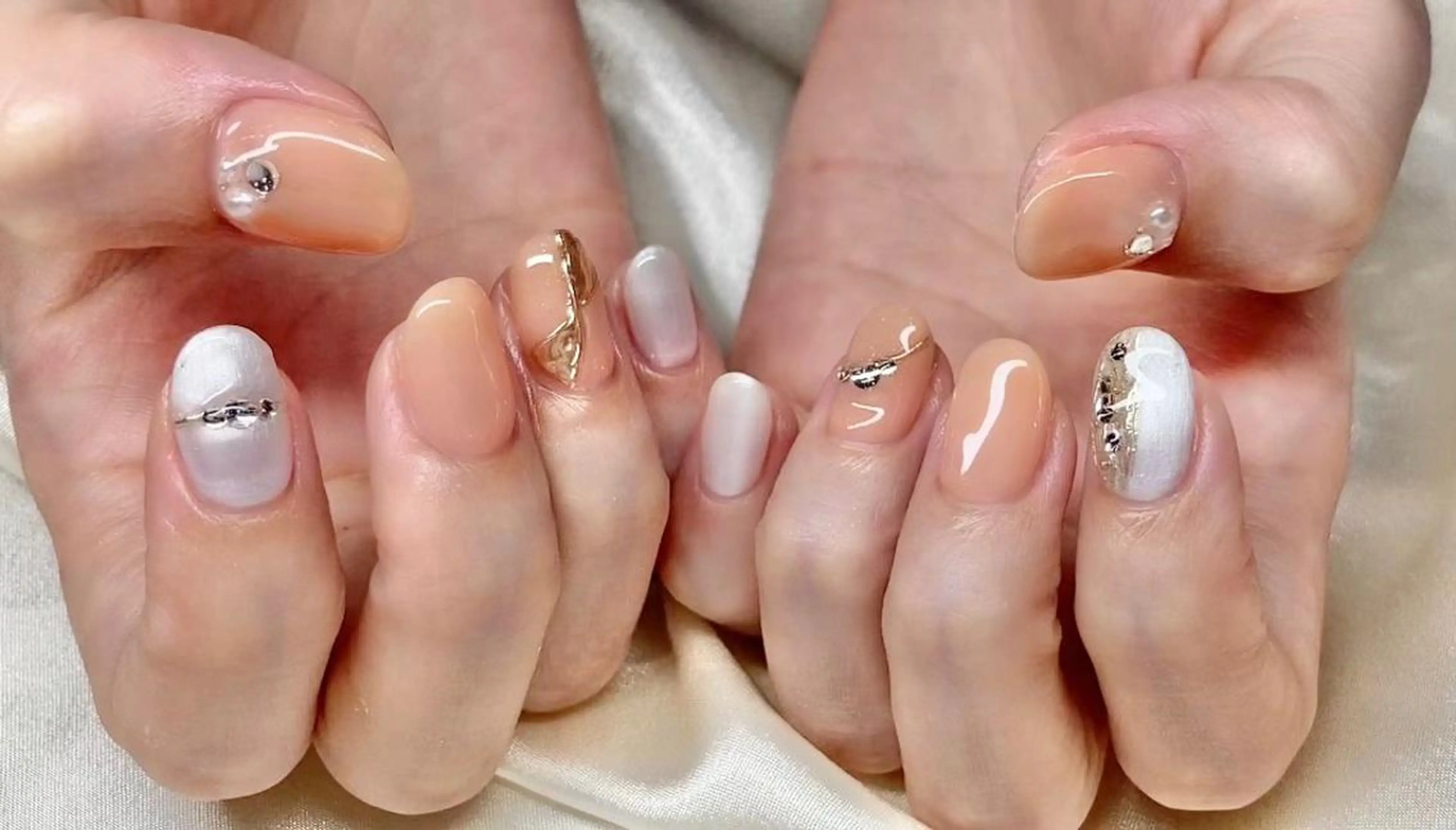 ネイル マツエク・マツパ アイブロウ 韓国風マツエク パリジェンヌラッシュリフト まつげパーマ ワンホンマツエク 長さ出し ハンドネイル Nail&eye Belire 新宿のネイルデザイン