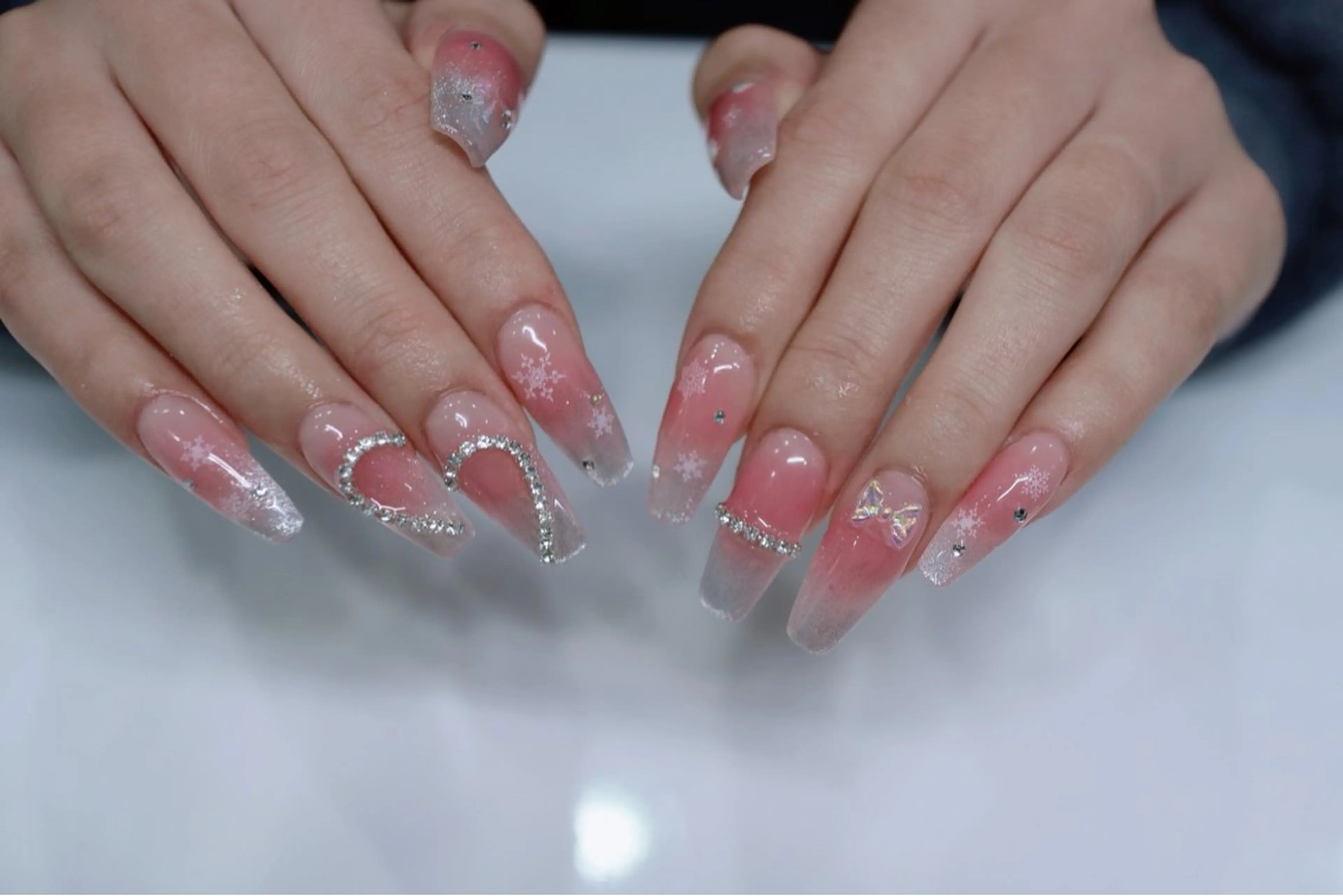 ネイル Kaka Nailsのネイルデザイン