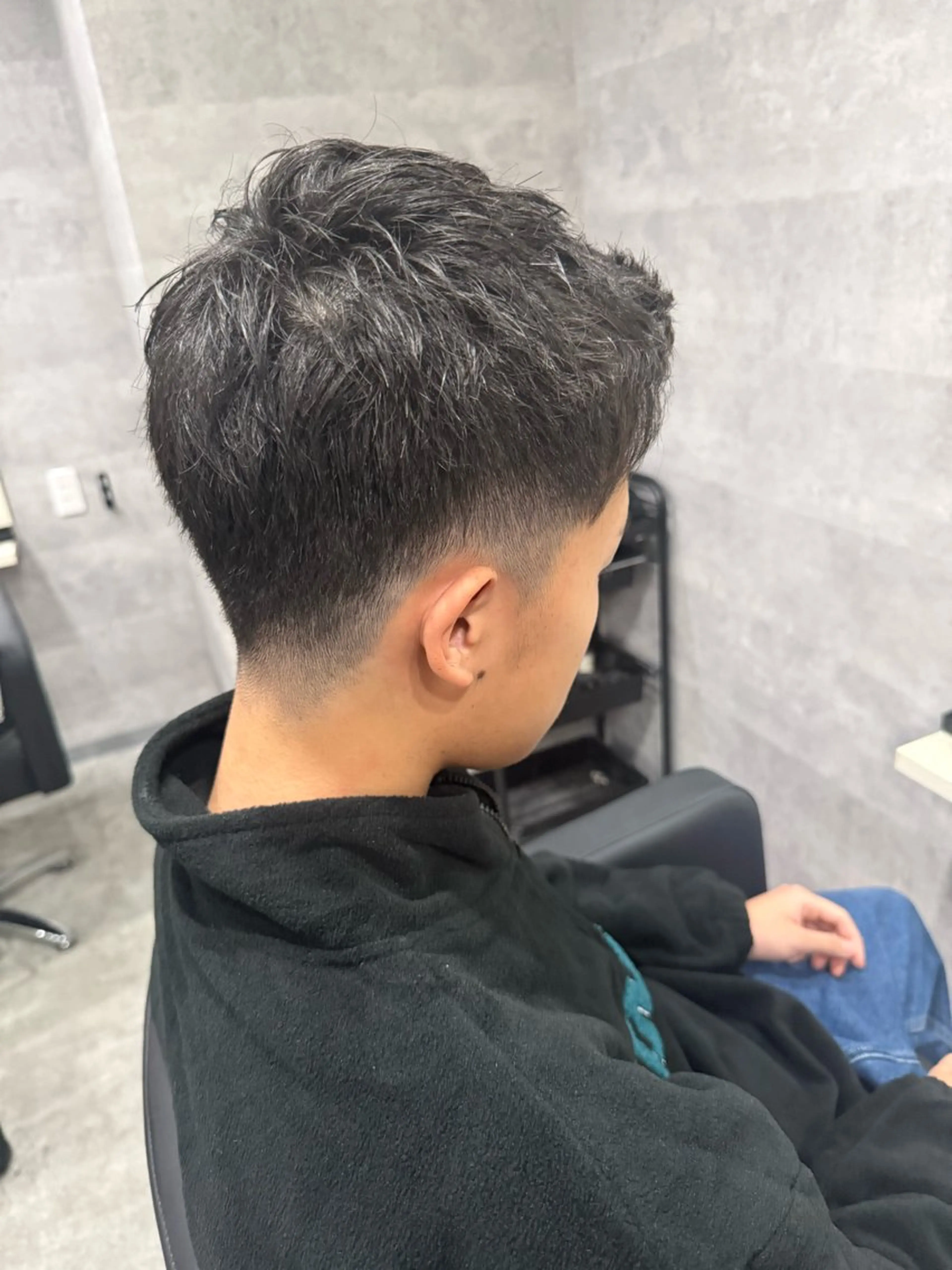 ショート メンズ カット アンダーバーホワイト上本町所属・園田 光輝のヘアスタイル