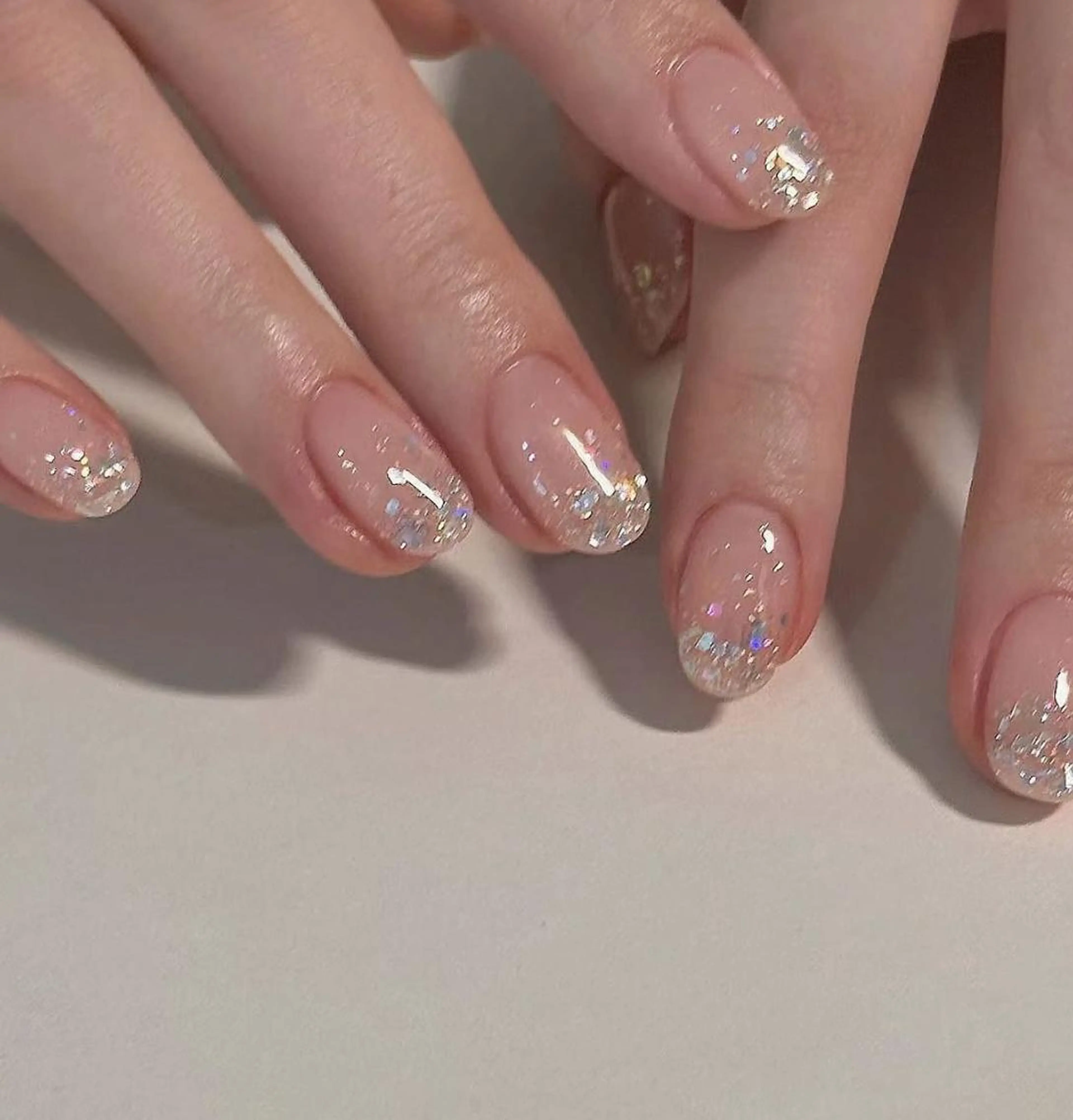 ネイル ラメ(グリッター) ラメグラデーション ワンカラーネイル Queens テイのネイルデザイン