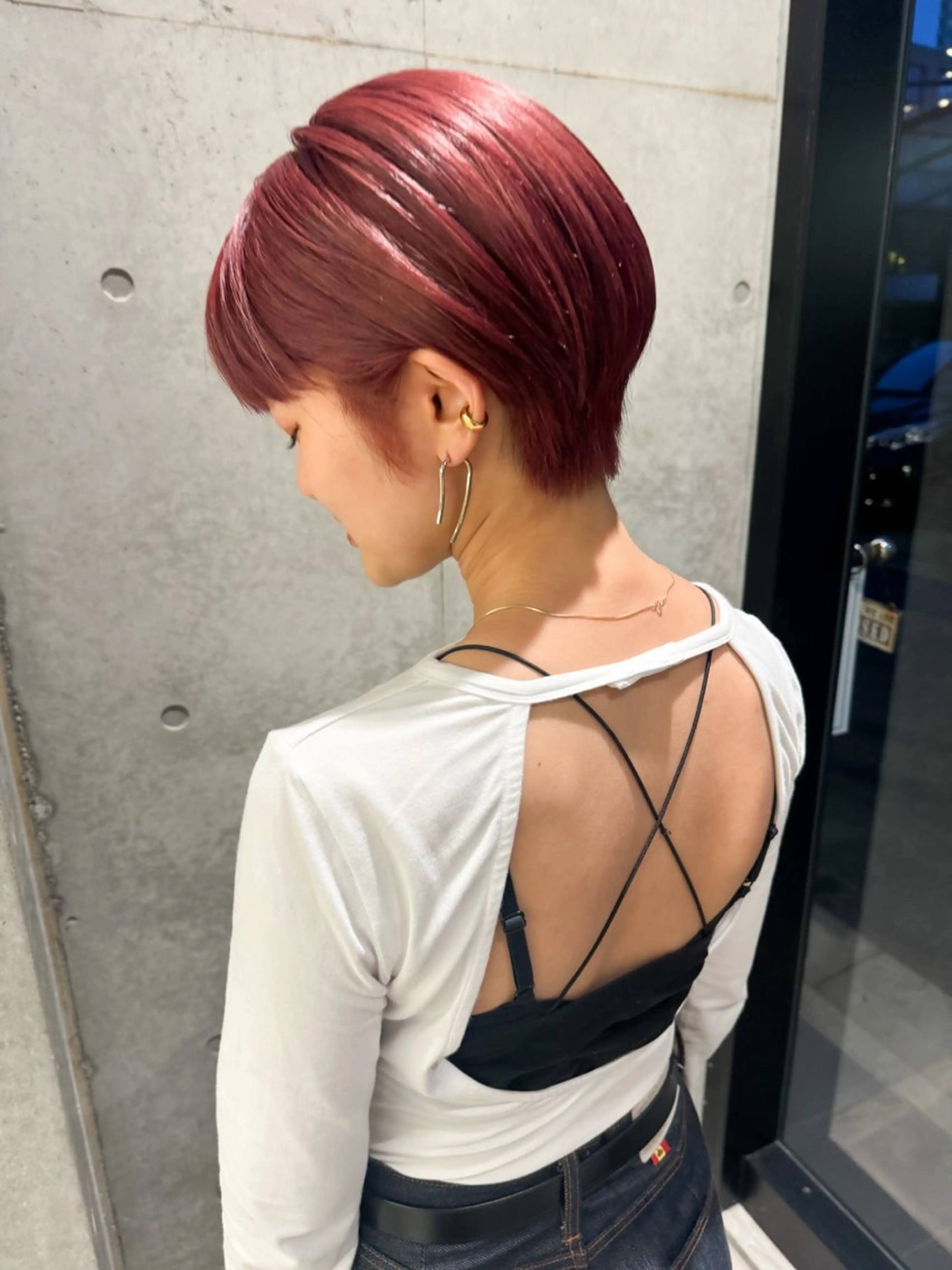 ショート カラー ヘアアレンジ ミニボブ/ブリーチ 🌈MISATOのヘアスタイル