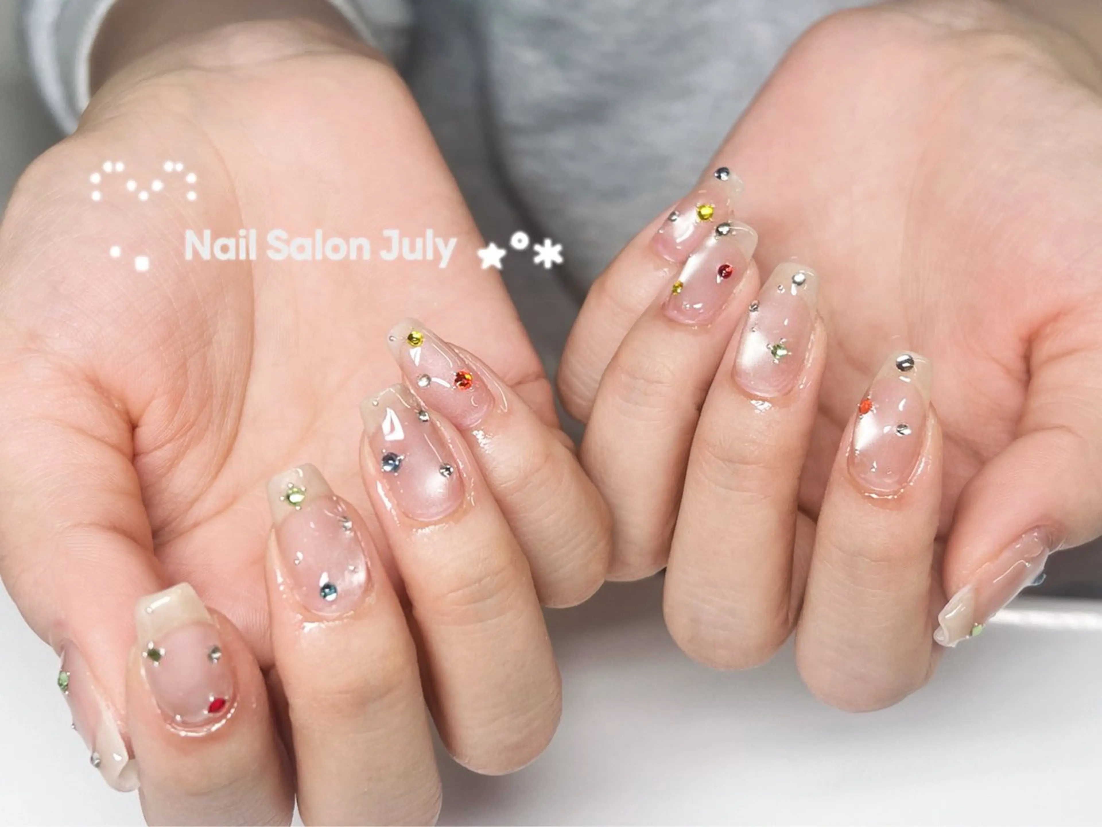 🩷初回ソフトジェルオフ無料🩷マグネット＋ストーン・ホロ・パール付け放題の写真