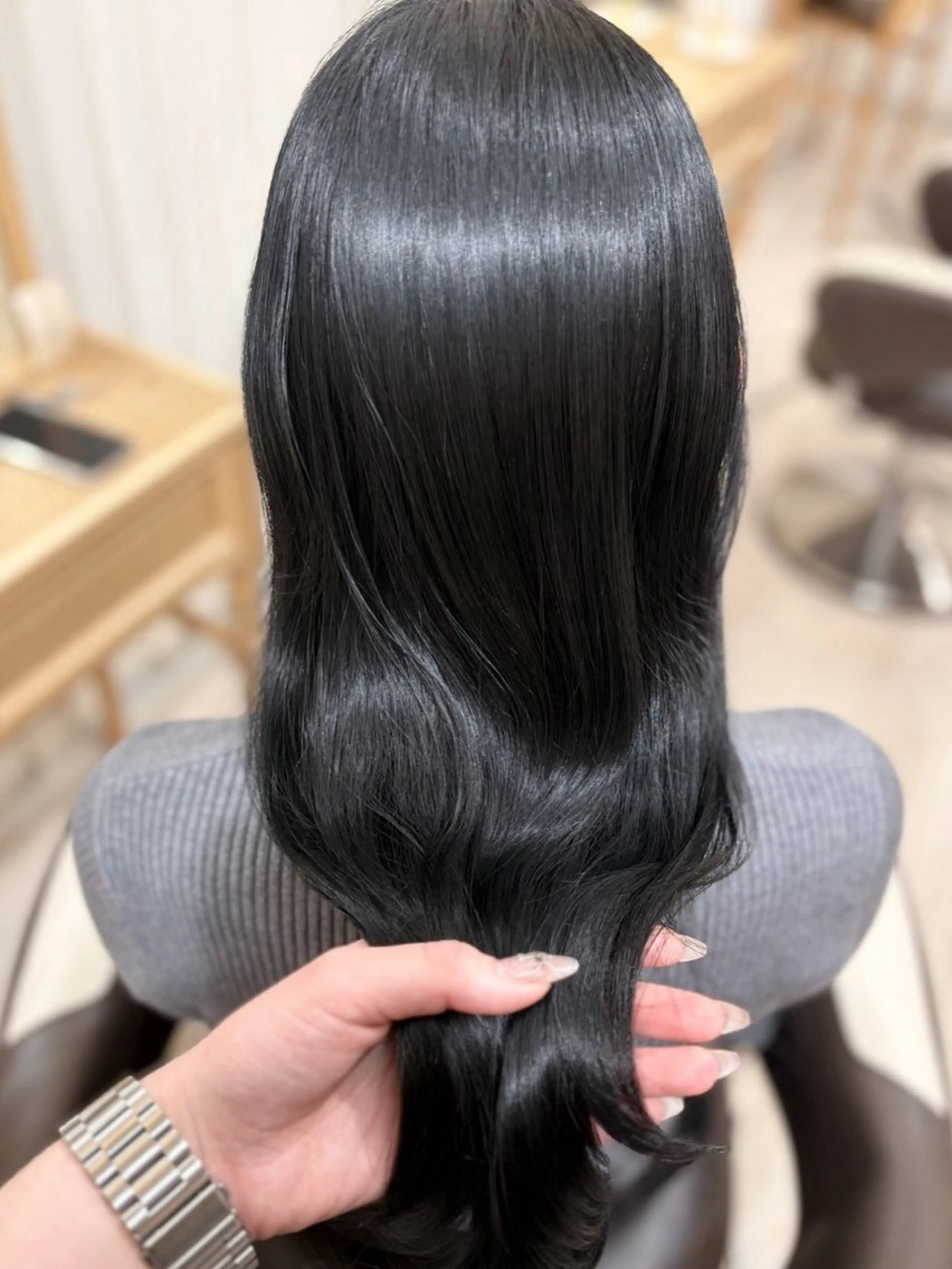 ロング カラー 🪐韓国／グレージュ ／ ｓａｋｕｒａ☽⋰のヘアスタイル