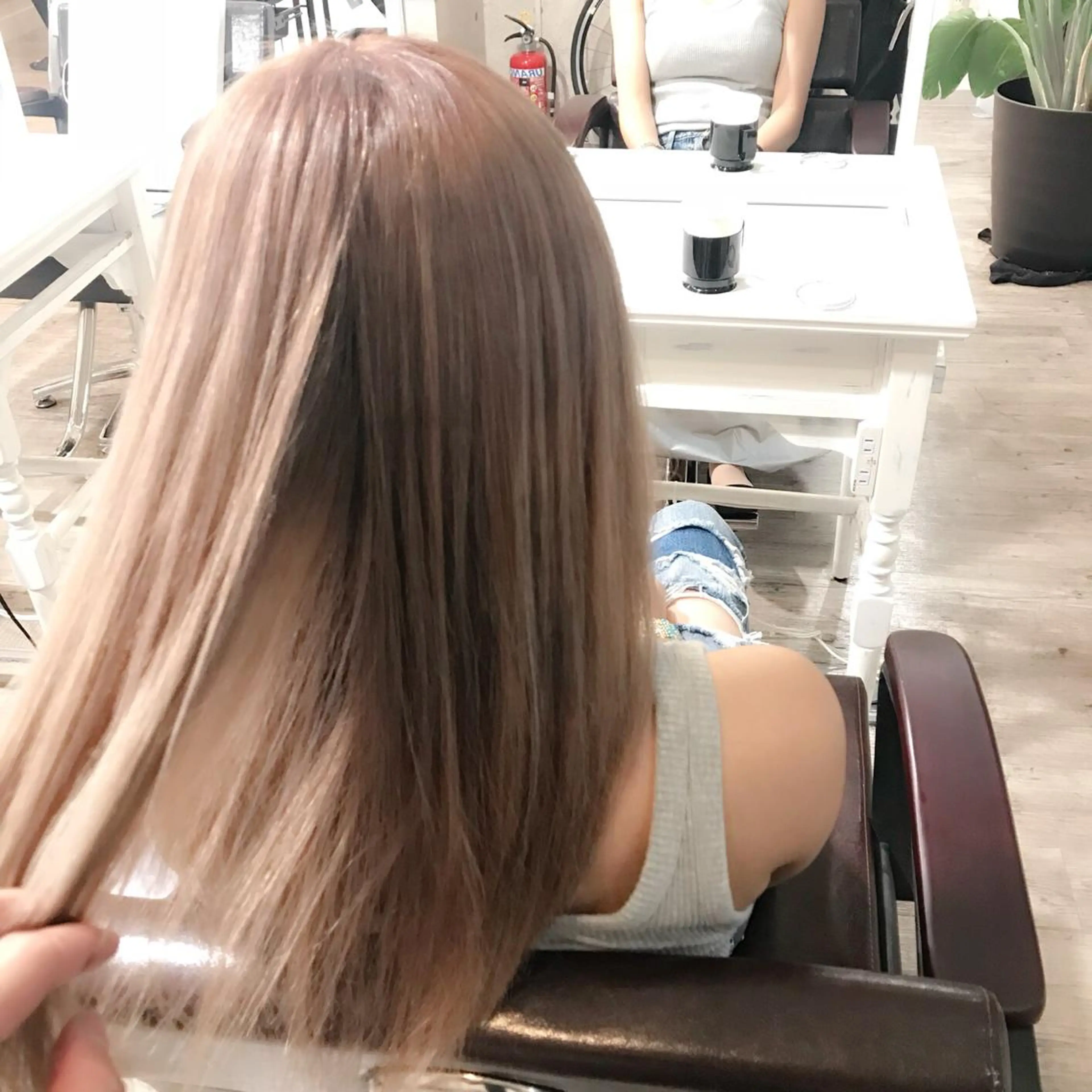ロング Selene hair OSAKAのヘアスタイル