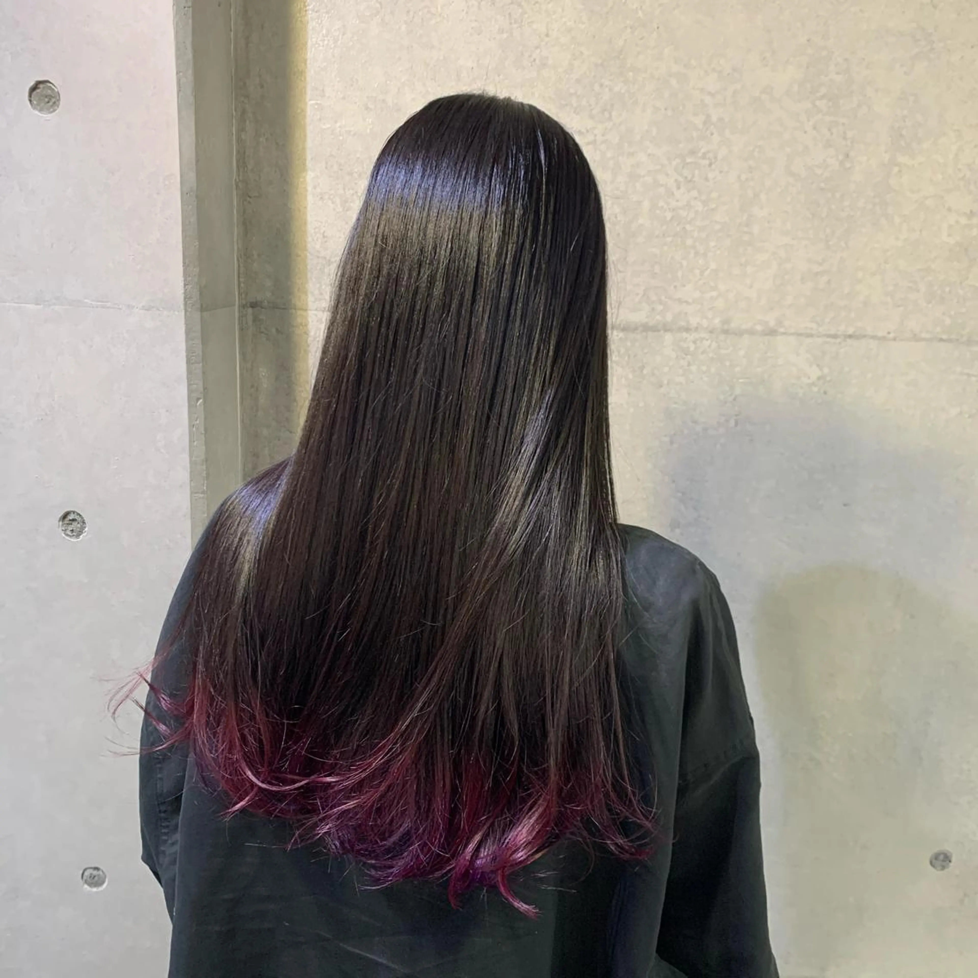 ロング カラー カット ヘアカラー 及川シゲル 髪質改善講師のヘアスタイル