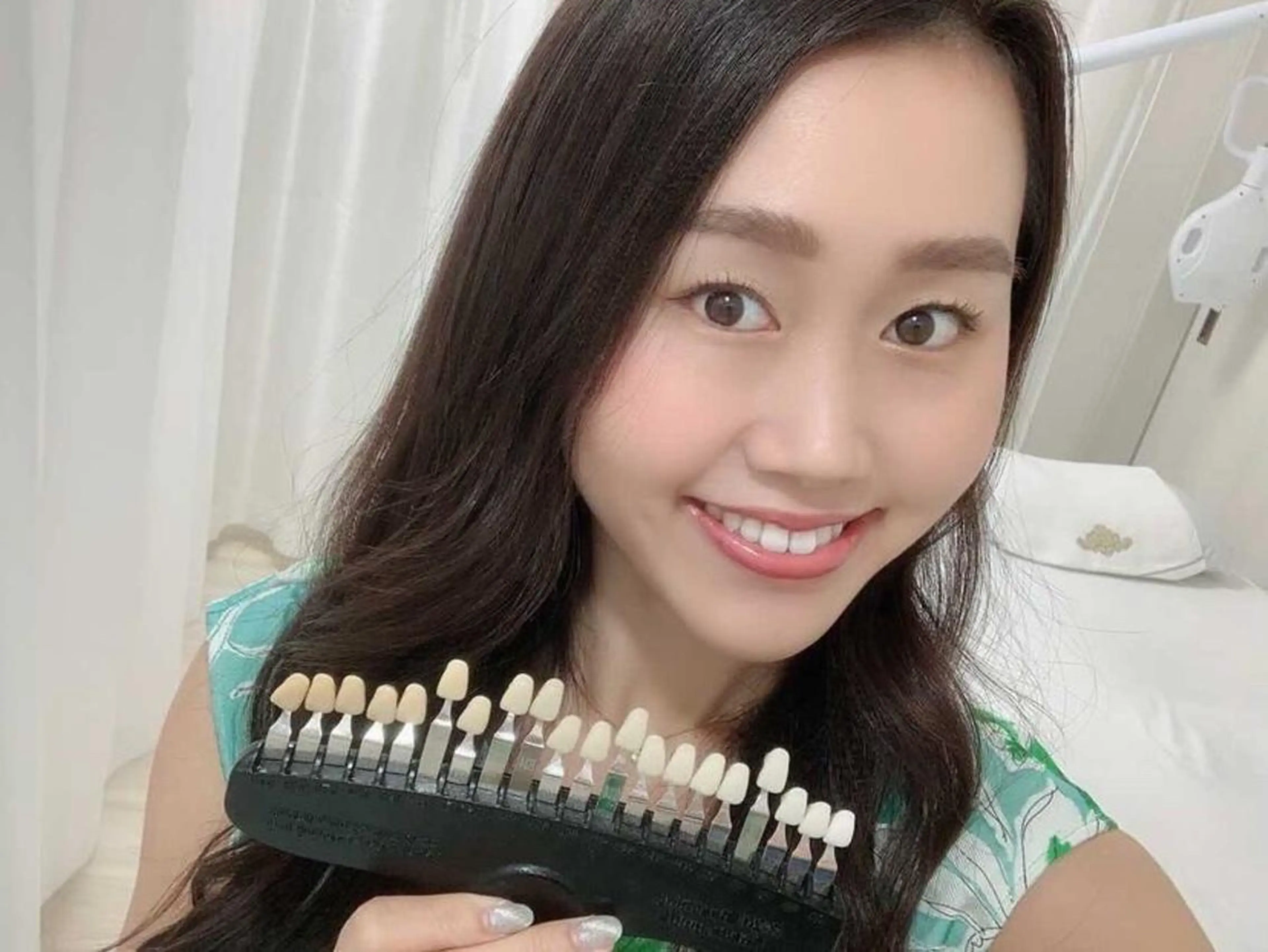 ロング ヘアアレンジ ネイル マツエク・マツパ メンズ カラー パーマ キッズ アイブロウ エステ リラク ライトビューティー 銀座店のエステ・リラクイメージ