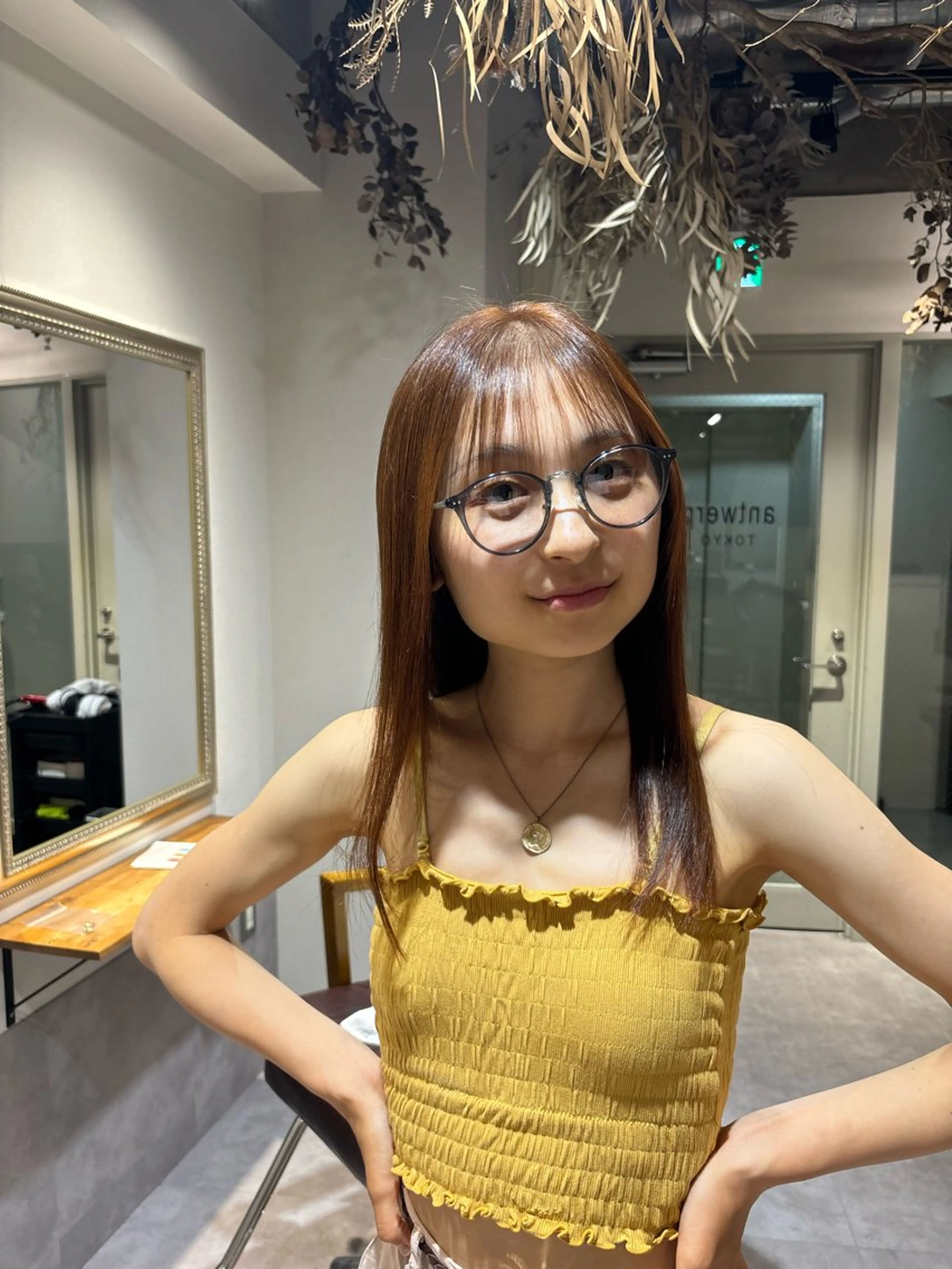 セミロング ヘアカラー トリートメント 髙島隆世/オールマイ ティーな施術のヘアスタイル