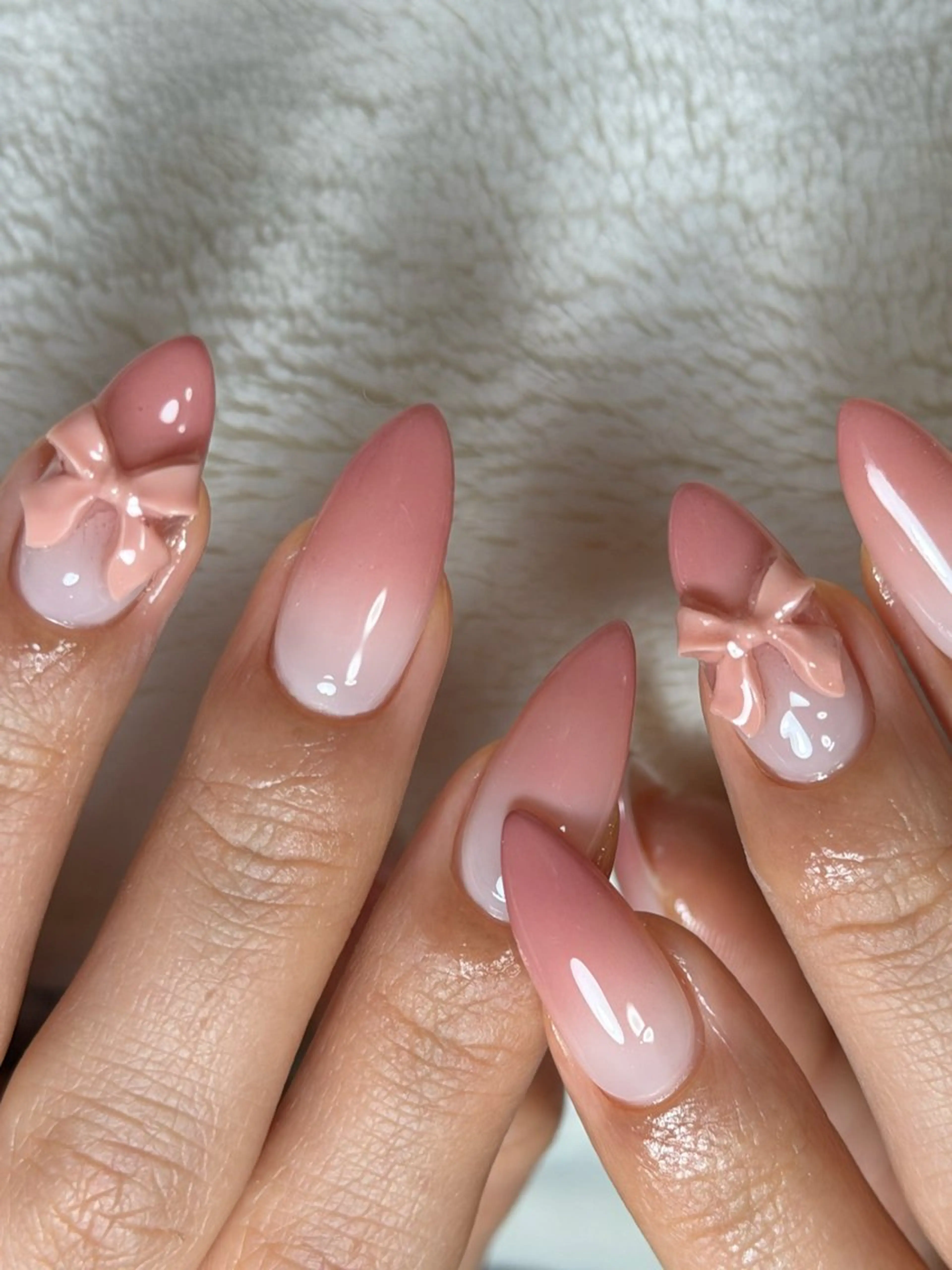 ネイル ハンドネイル dimples yuki🎀 ꒷꒦♡のネイルデザイン