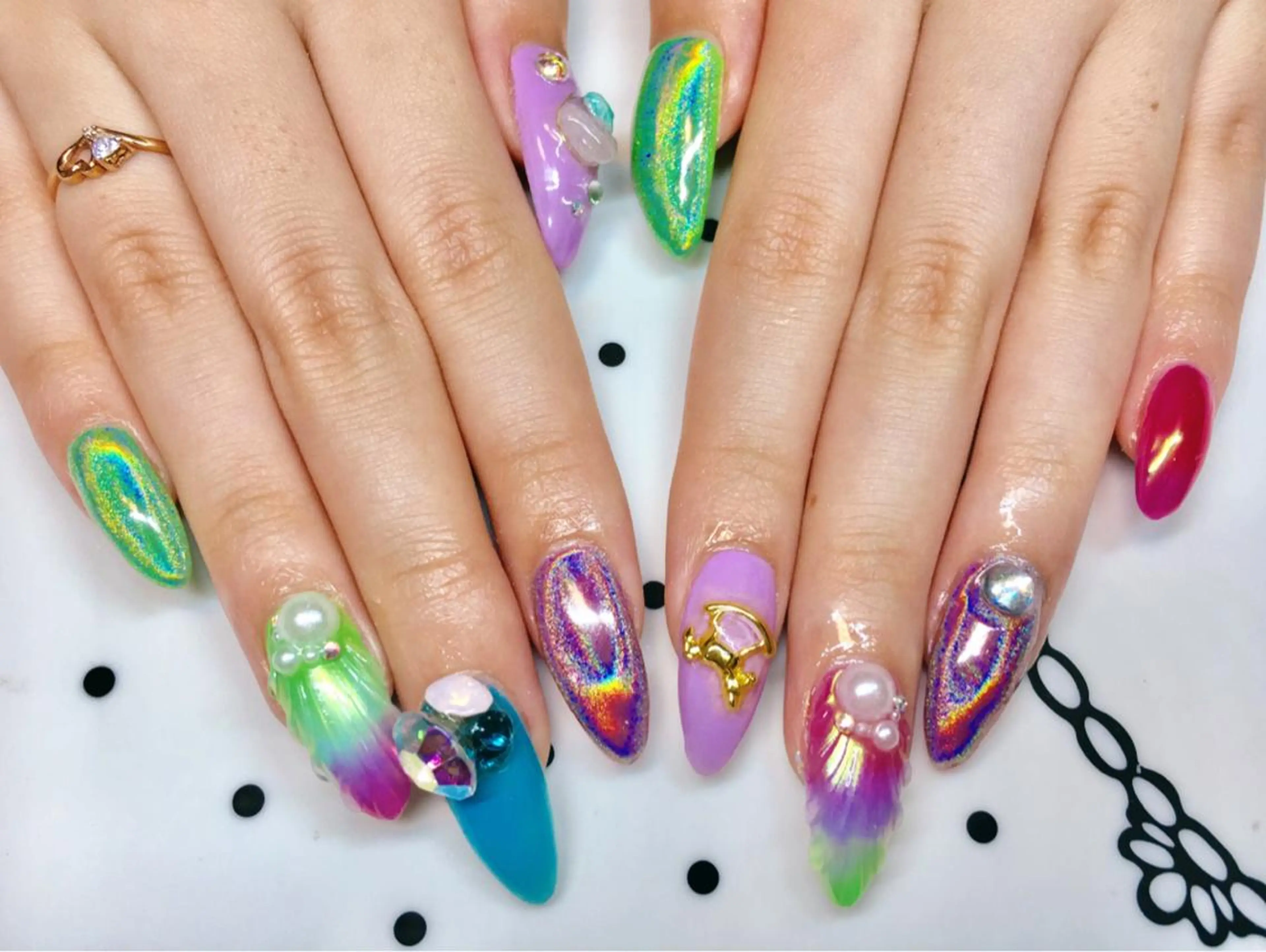 ネイル ジェルネイル スカルプネイル nailsalon sugarr所属・nailist cocoのネイルデザイン