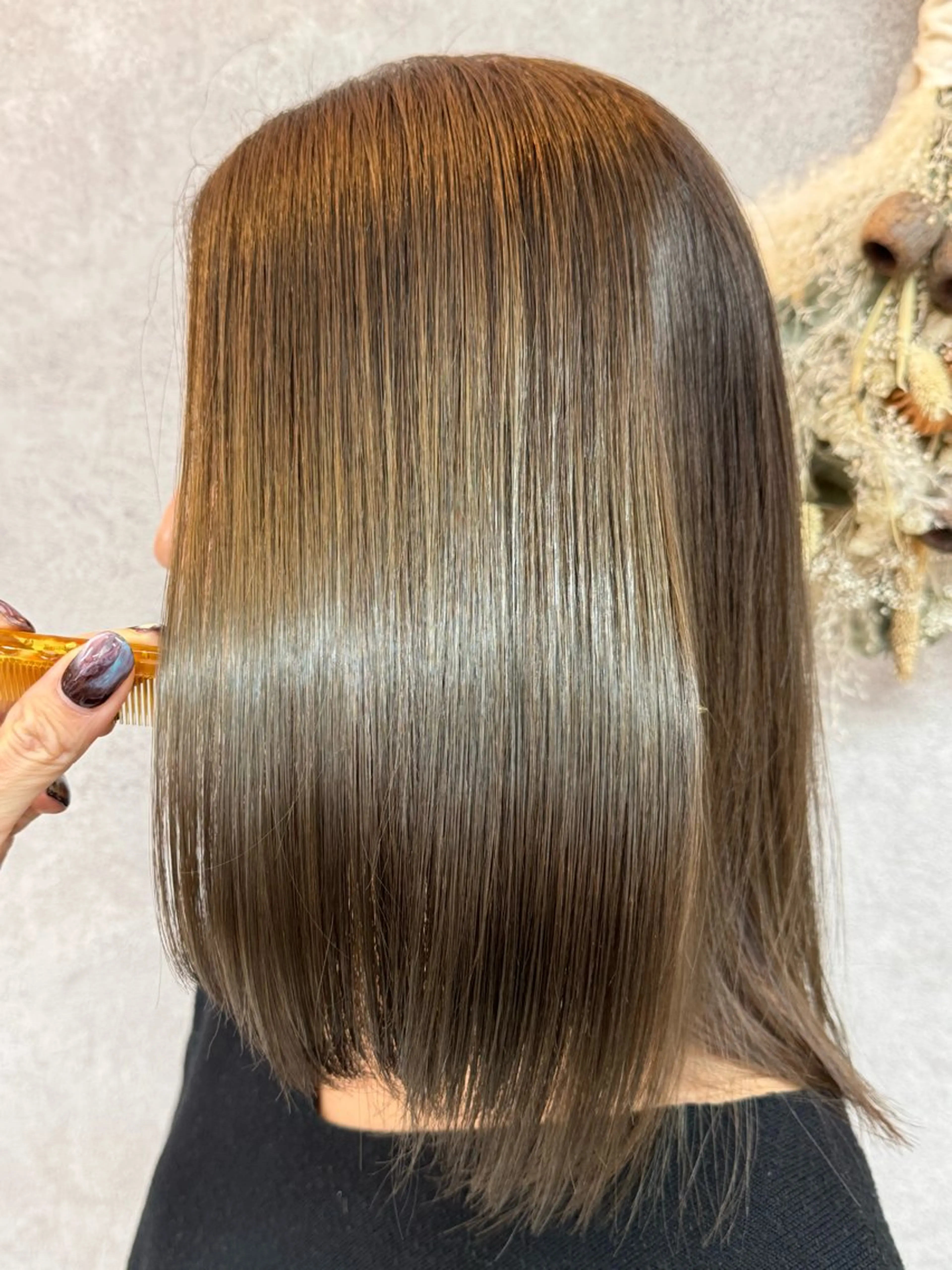 セミロング カラー カット ヘアカラー トリートメント 髪質改善×METEO 店長 貞松直也のヘアスタイル