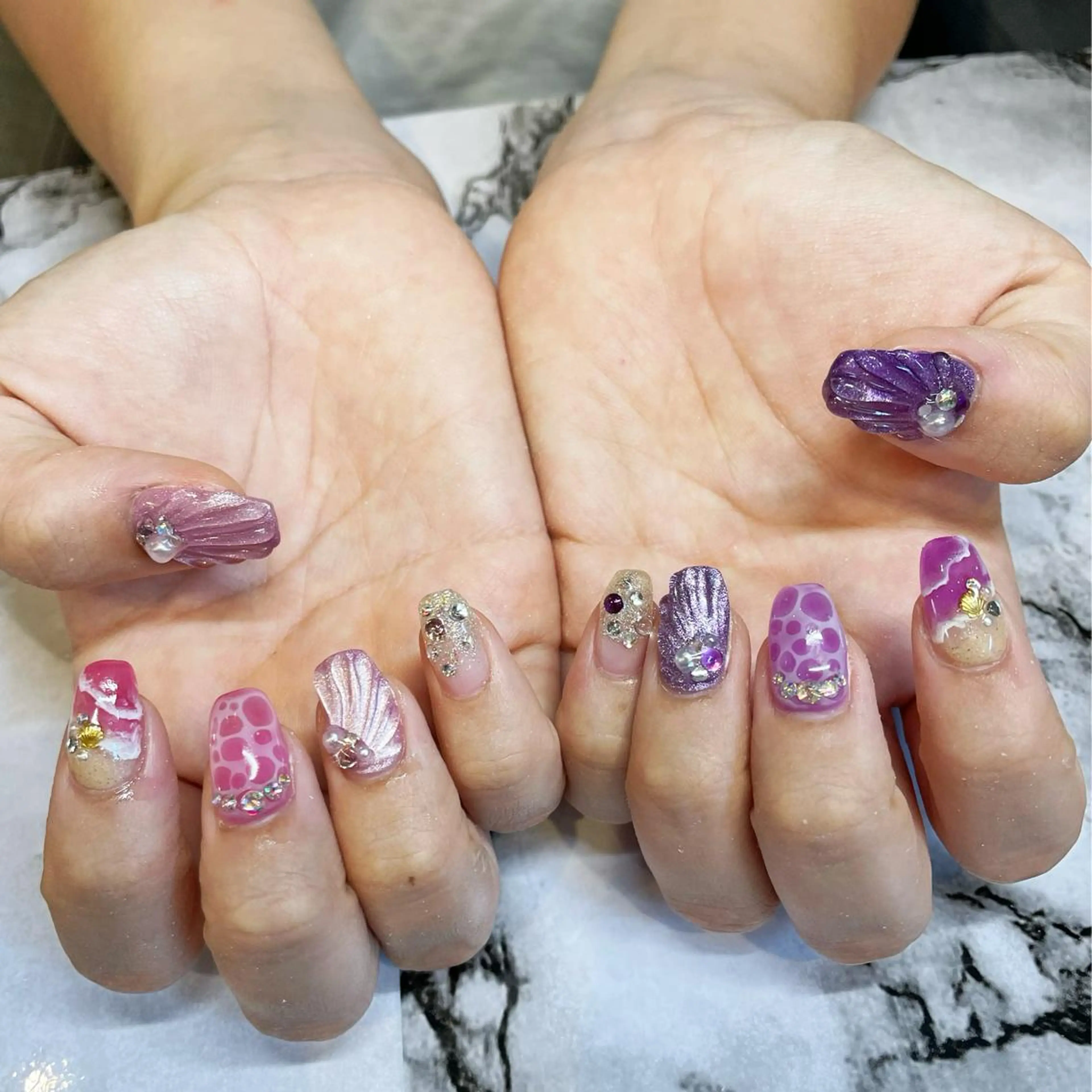 ネイル amour所属・amour ERIKAのマツエク・マツパデザイン