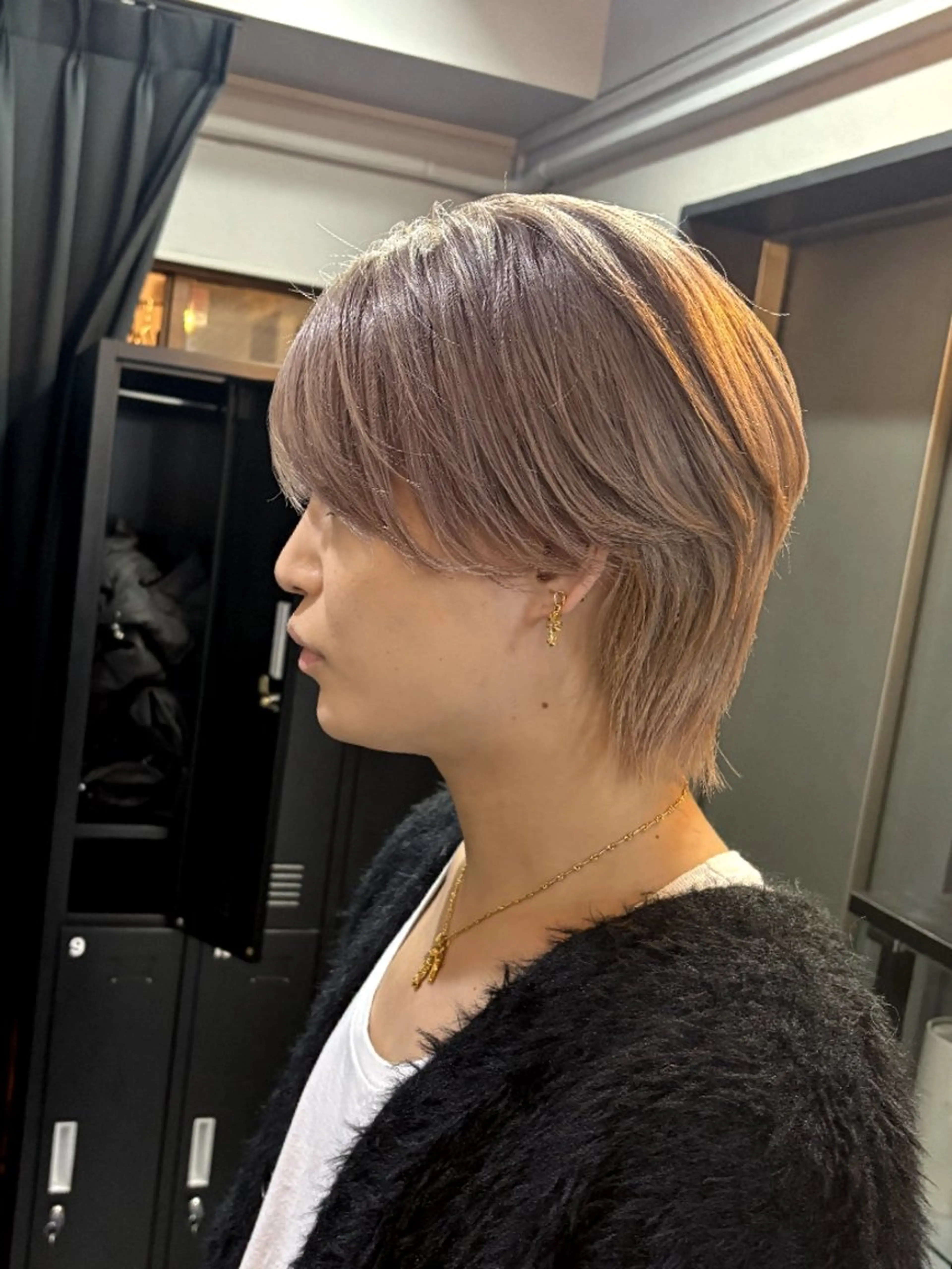 ショート キリカ新宿所属・ブリーチ/ エクステ/レイヤーのヘアスタイル