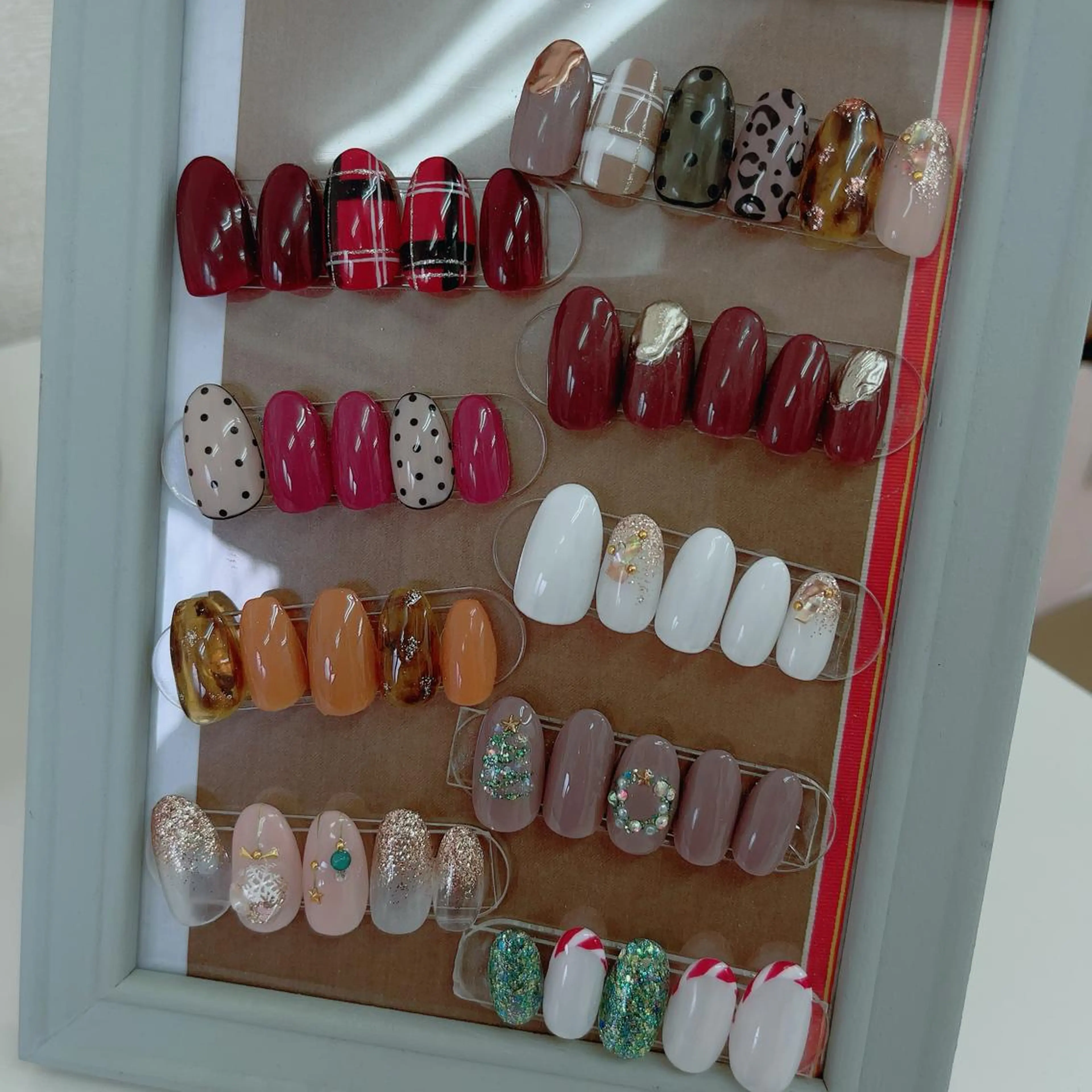 ネイル 岸本 千慧のネイルデザイン