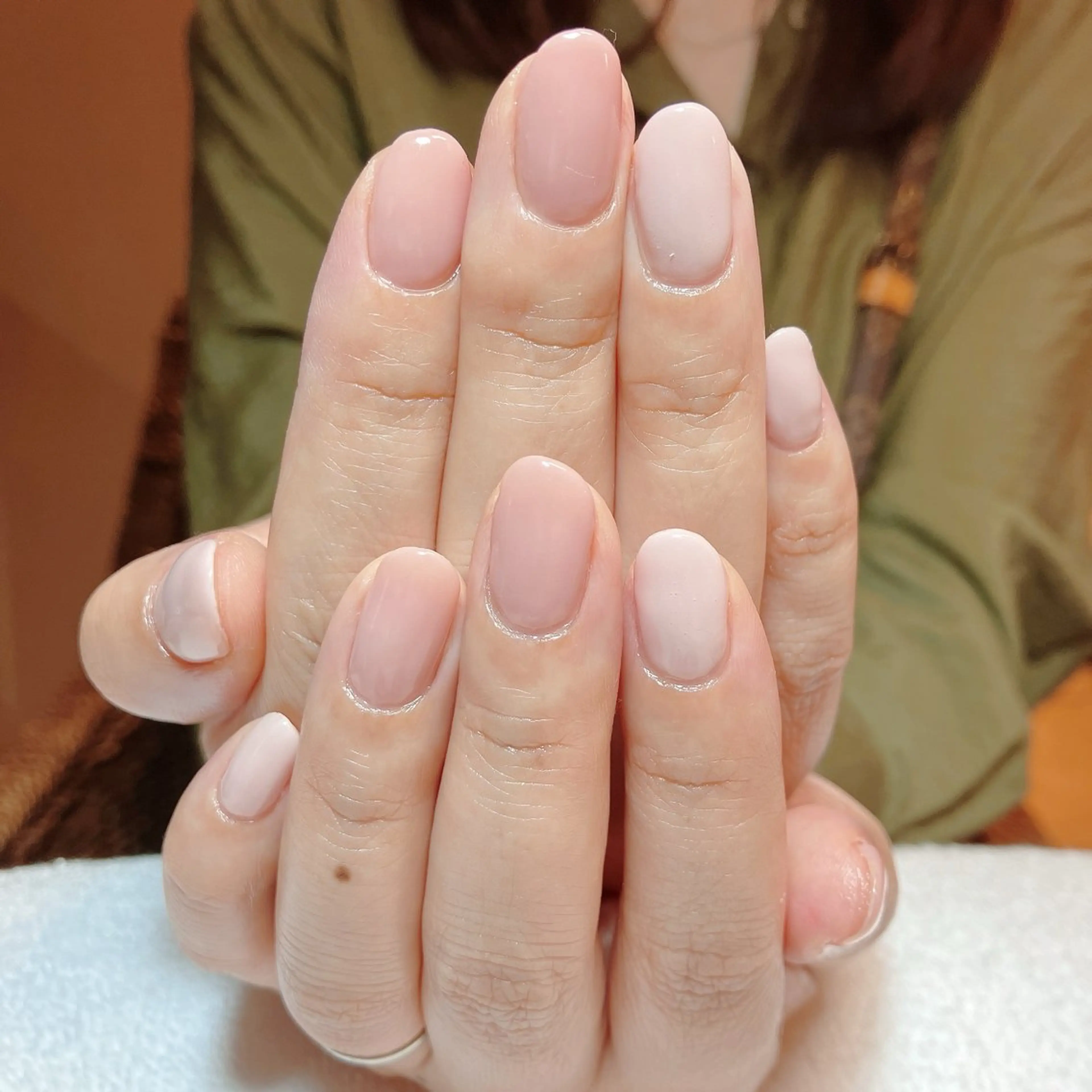 ネイル 綱島 佳恵のネイルデザイン