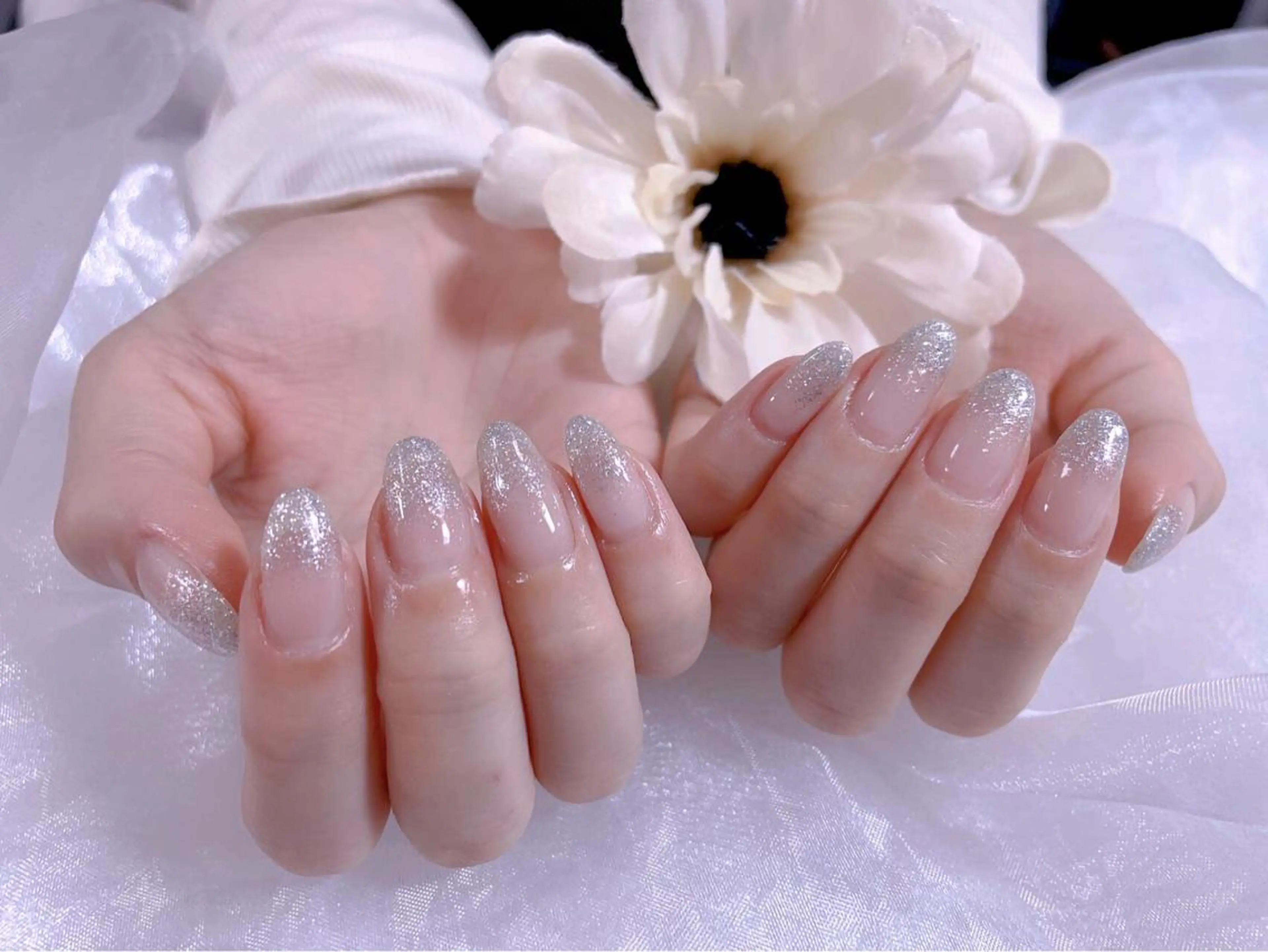 ネイル ハンドネイル VIVIAN リサのネイルデザイン