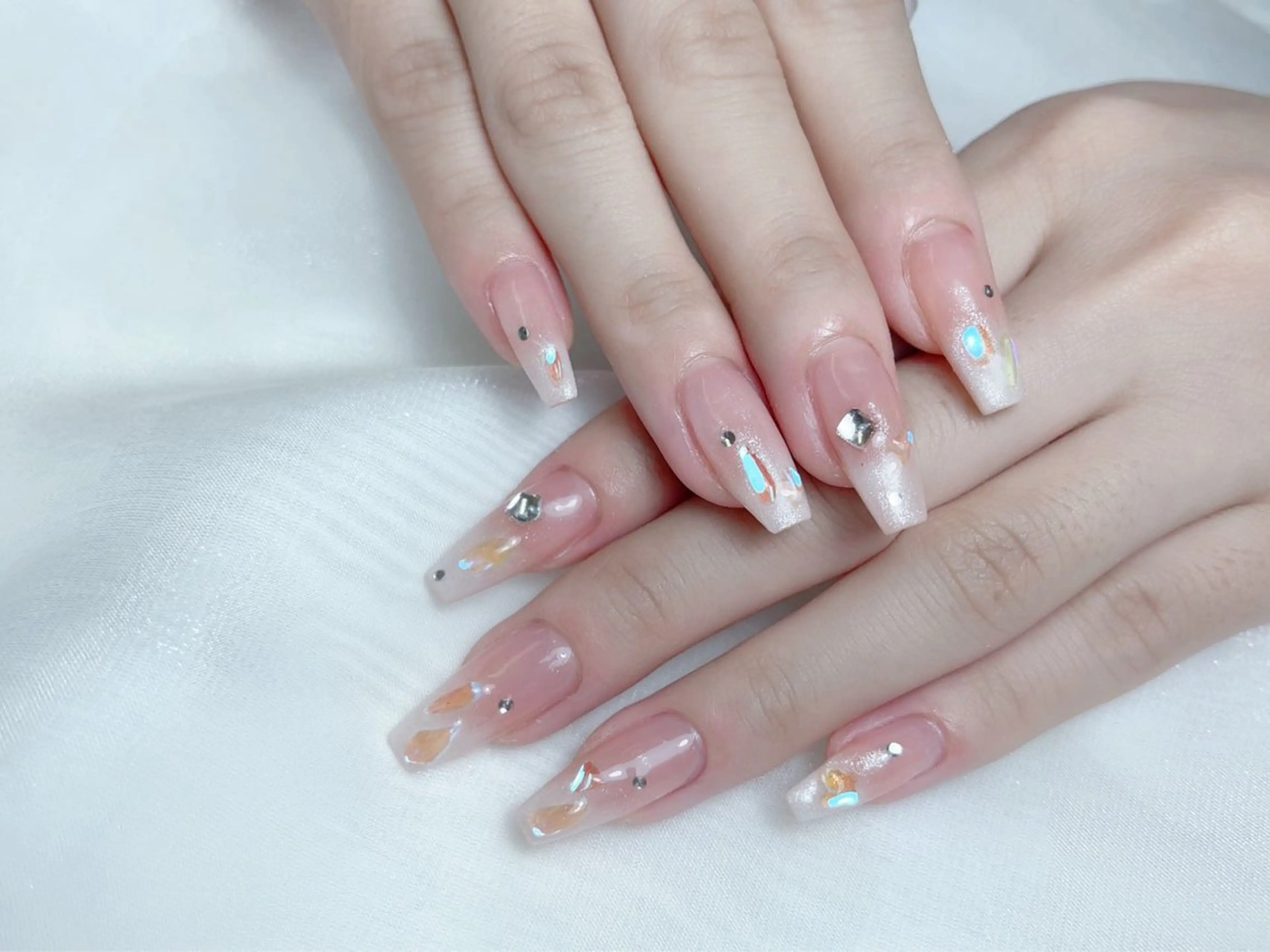 ネイル ハンドネイル M🌷nail 長さだし専門店のネイルデザイン