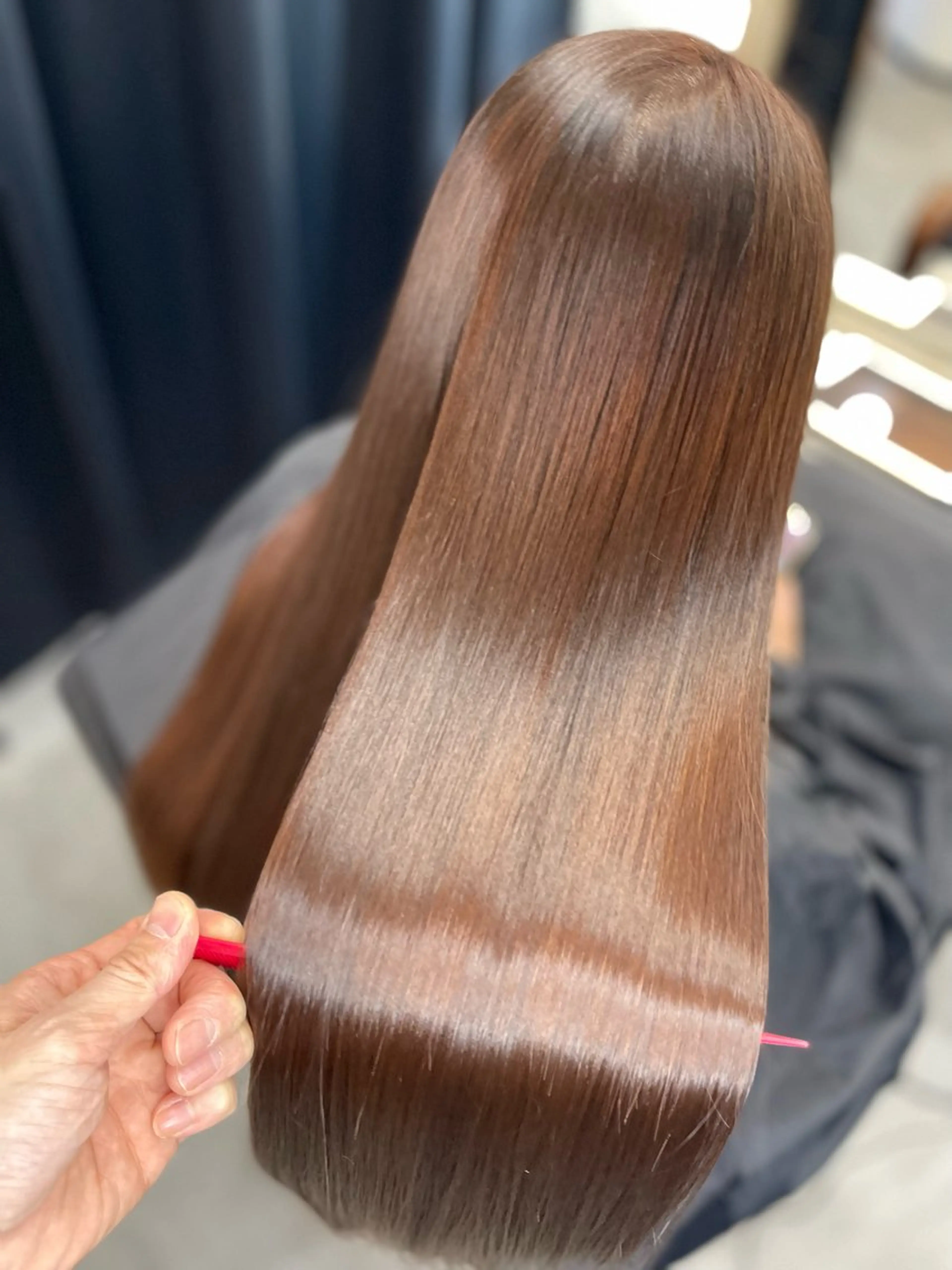 ロング 髪質改善・縮毛矯正専門店　美容室イリス所属・髪質改善・縮毛矯正 美容室iris.のヘアスタイル