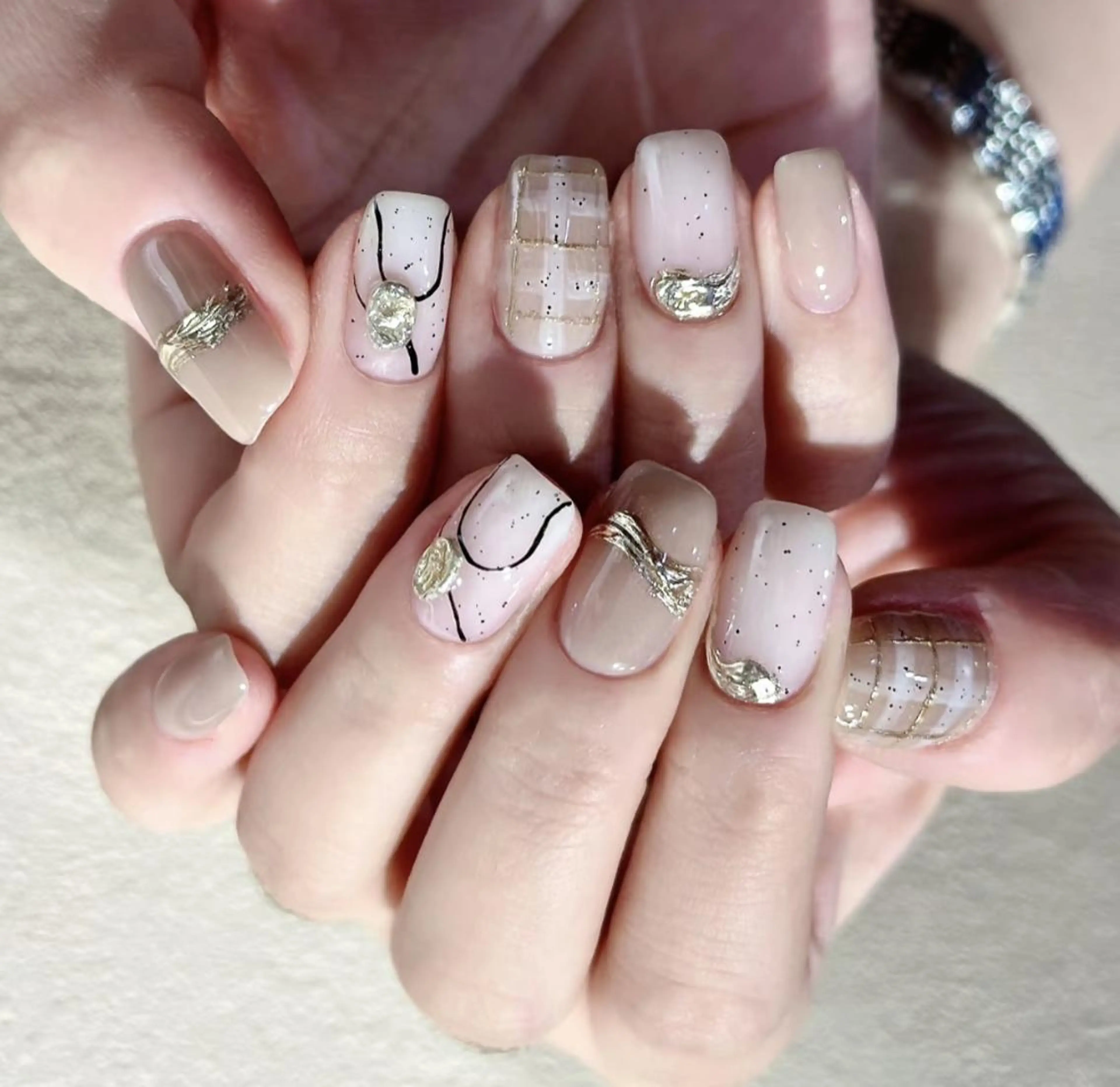 ネイル ハンドネイル 🎀 NaNa_nailのネイルデザイン