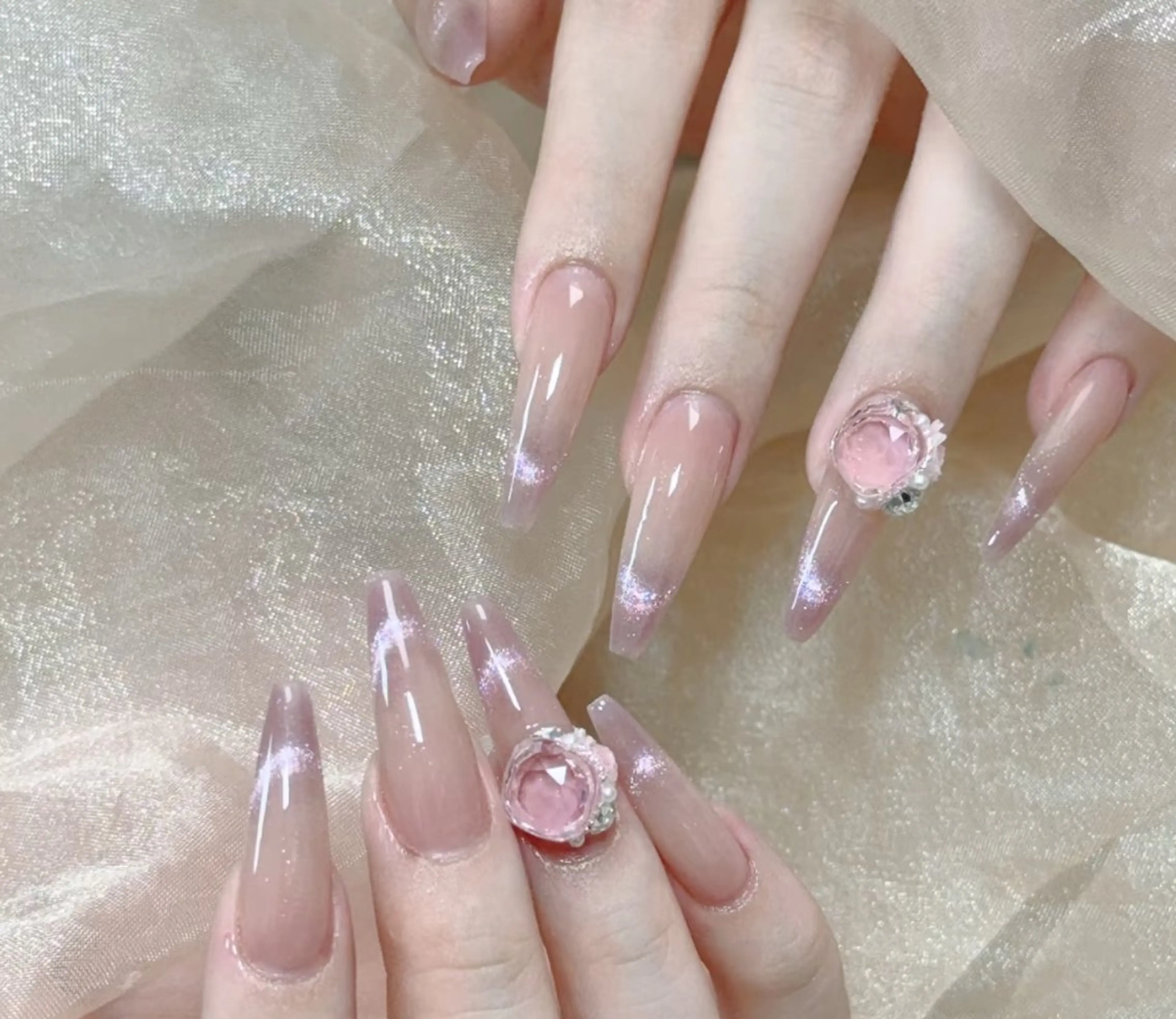 ネイル ハンドネイル 🍑 momo_nailのネイルデザイン