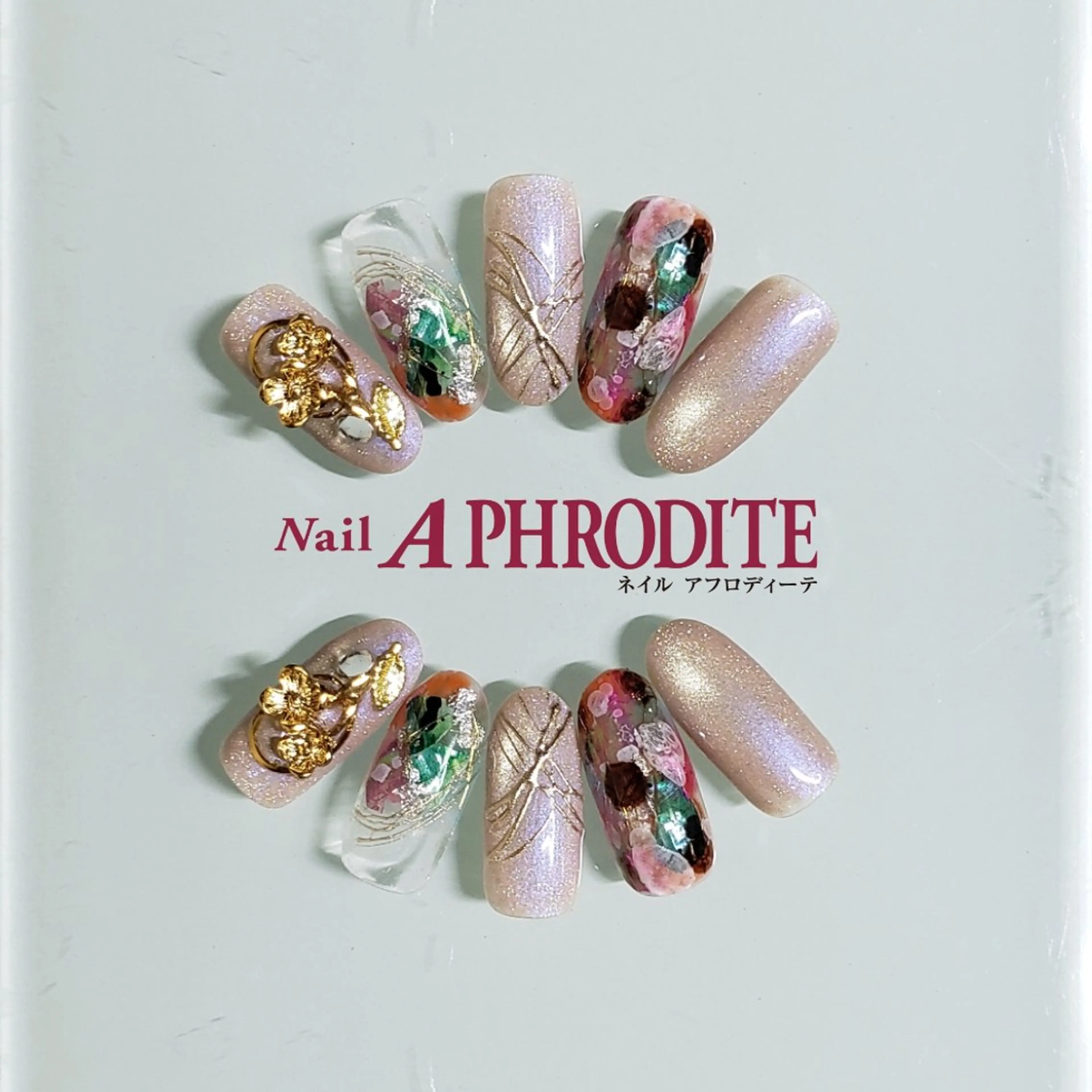 ネイル ジェルネイル ニュアンスネイル スカルプネイル ソフトジェル ネイルチップ Nail  Aphroditeのネイルデザイン
