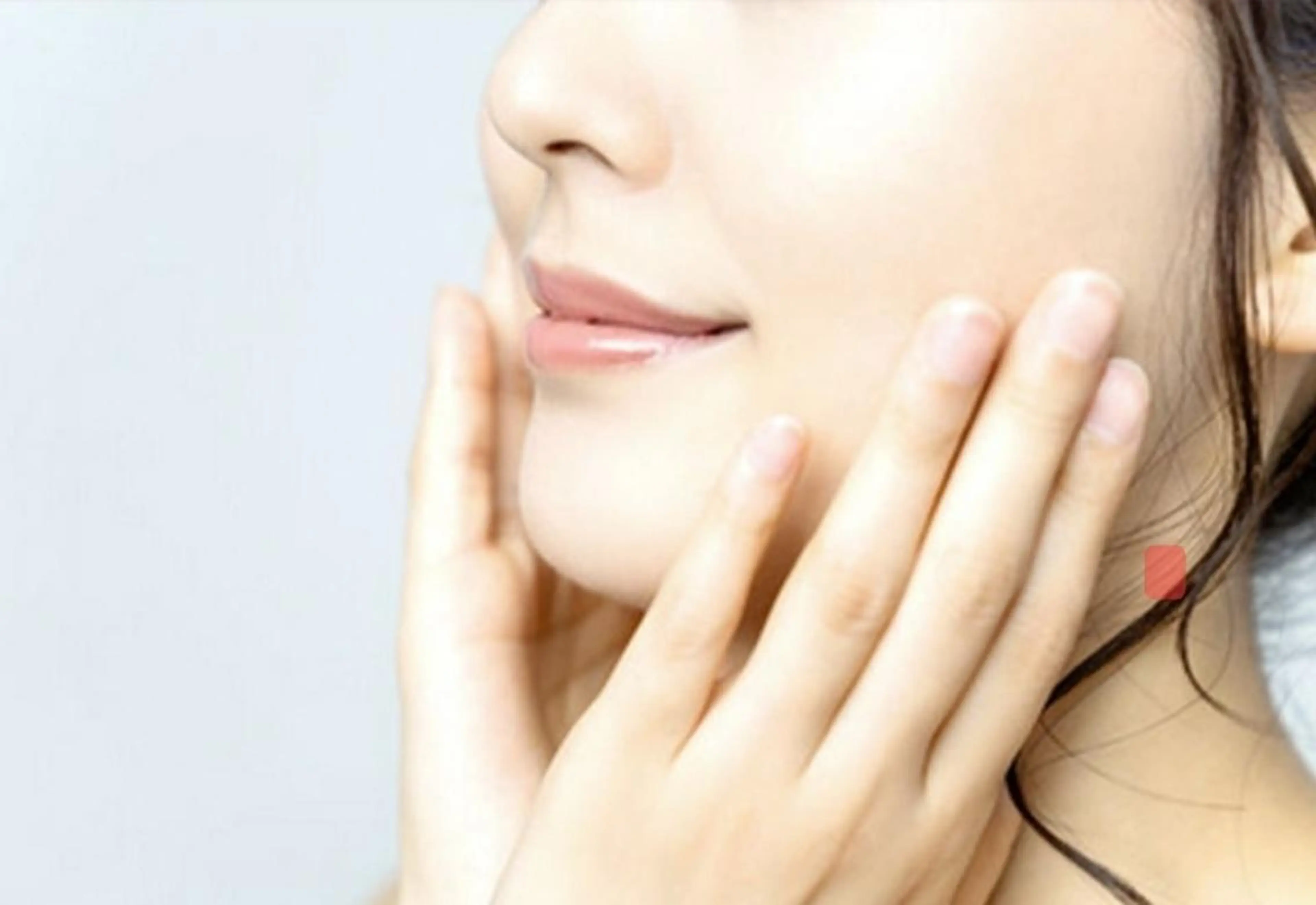 【美肌】シミ・くすみが気になる方高濃度美容液をエレクトロポレーションで真皮に届けワントーン明るいモチモチ美肌へ☆の写真