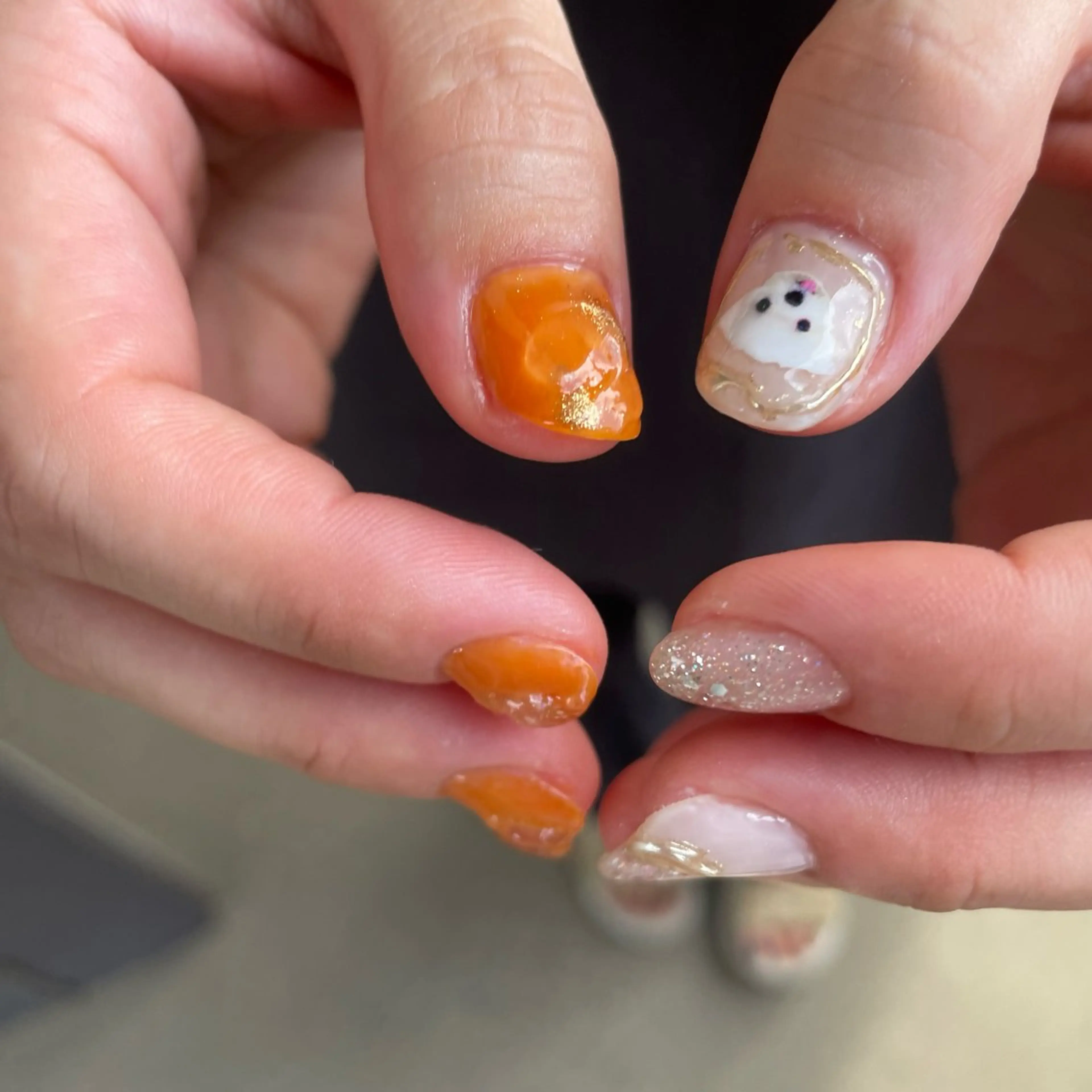 ネイル オレンジ ハンドネイル nail salon huitのネイルデザイン