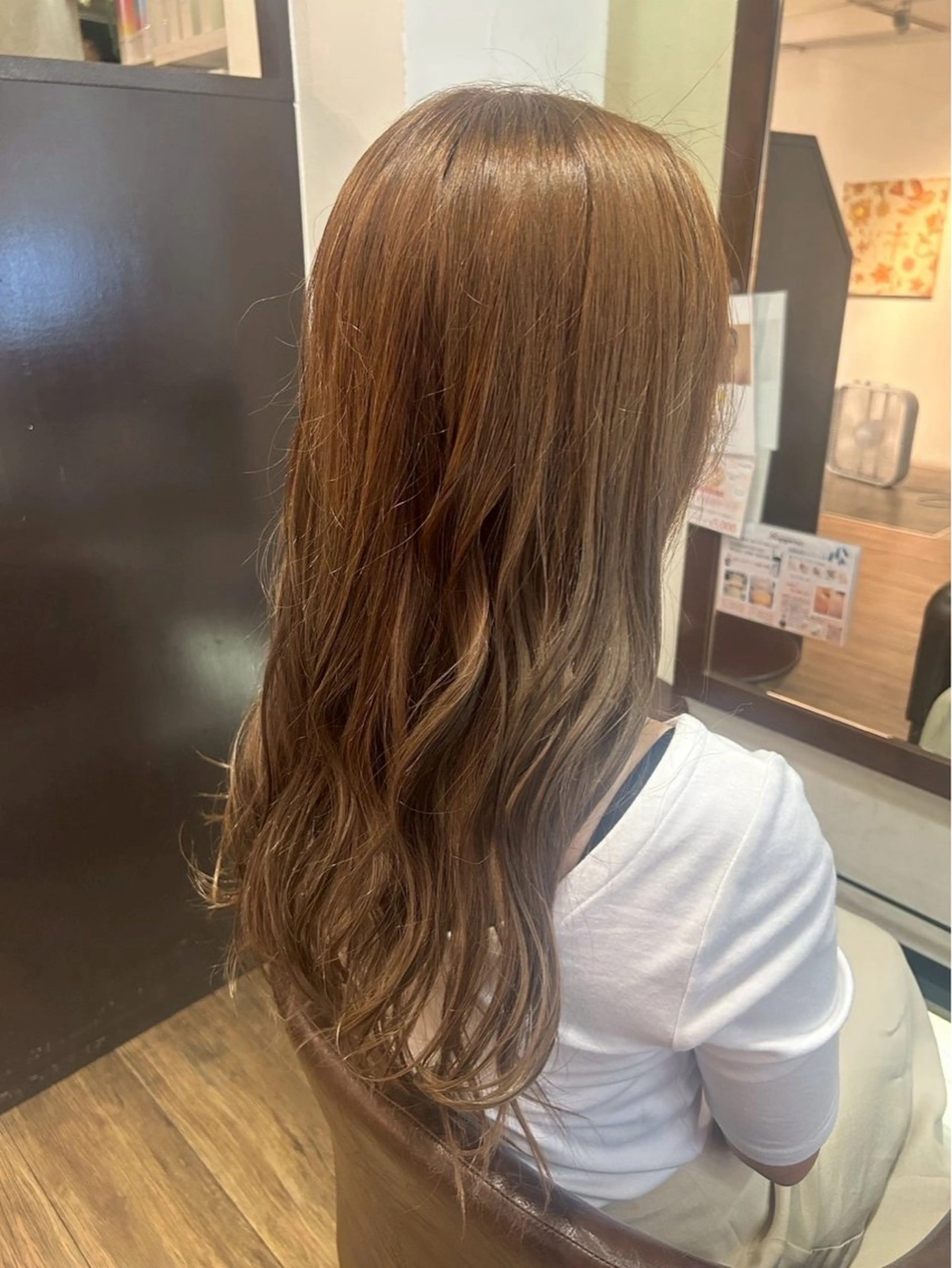 ロング ヘアカラー Flower🌼藤田 陽華のヘアスタイル