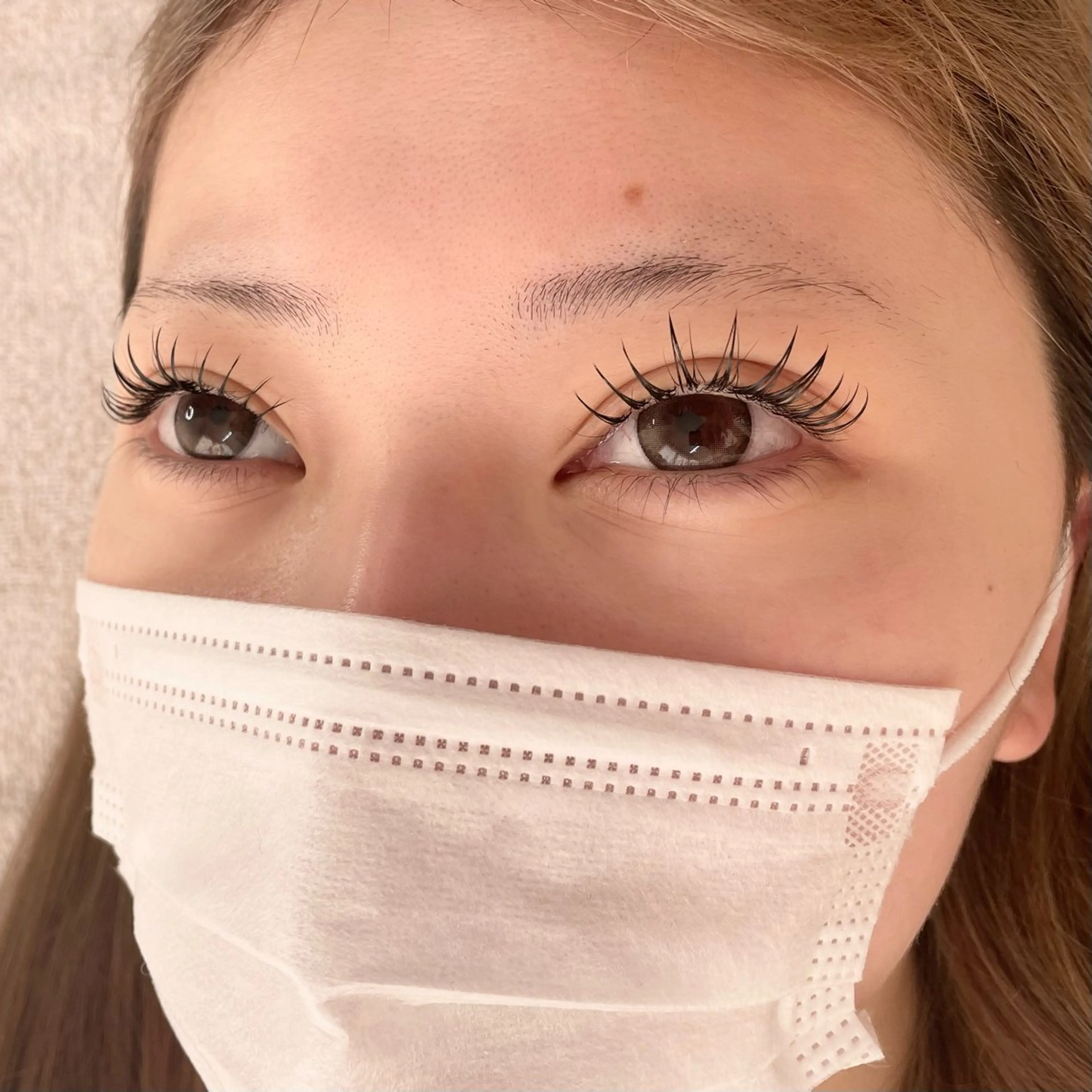 マツエク・マツパ マツエク ayumi/似合わせ トレンド/束間🪽の眉毛・アイブロウイメージ