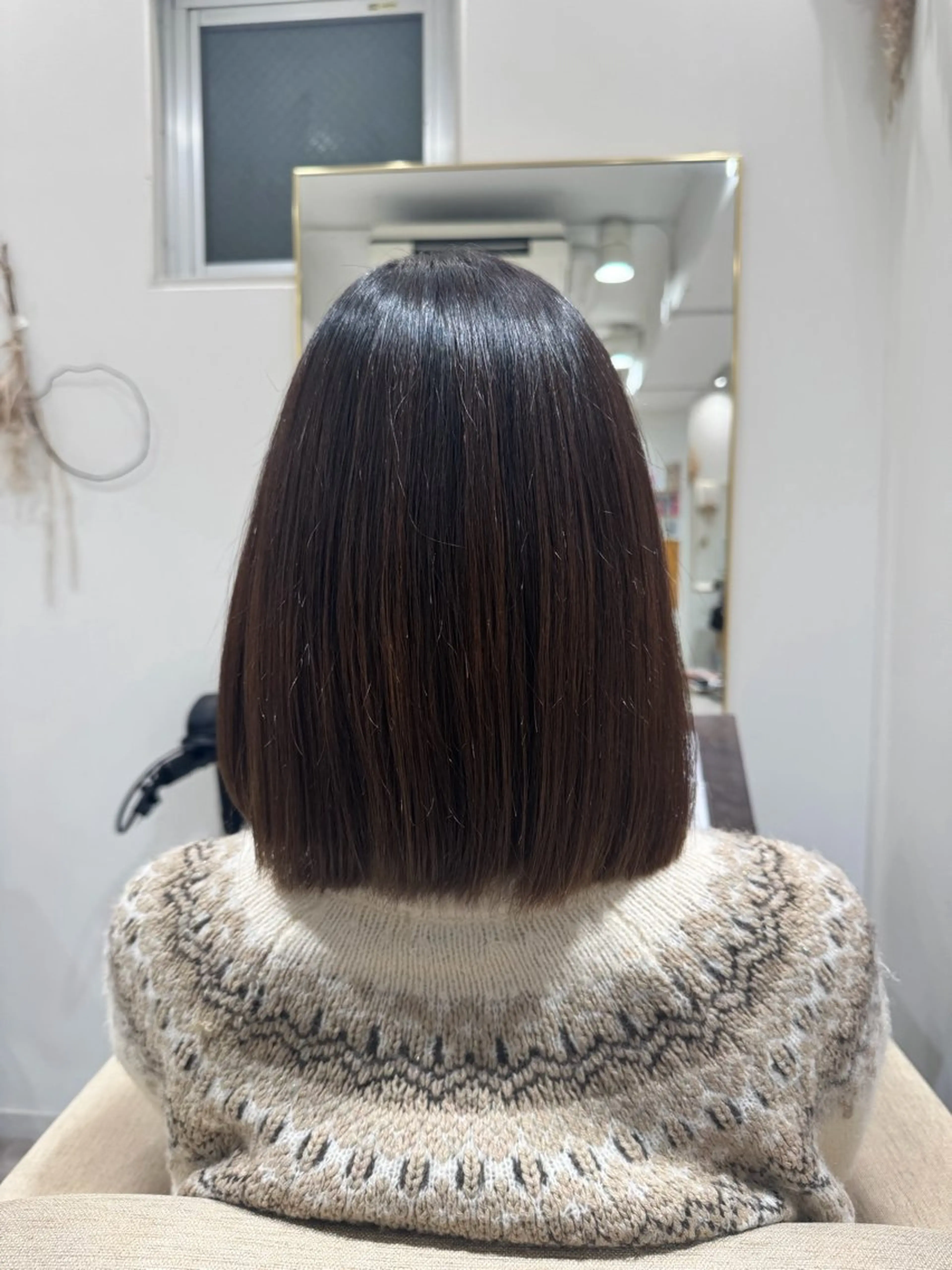 ミディアム ボブ 西川 明李のヘアスタイル