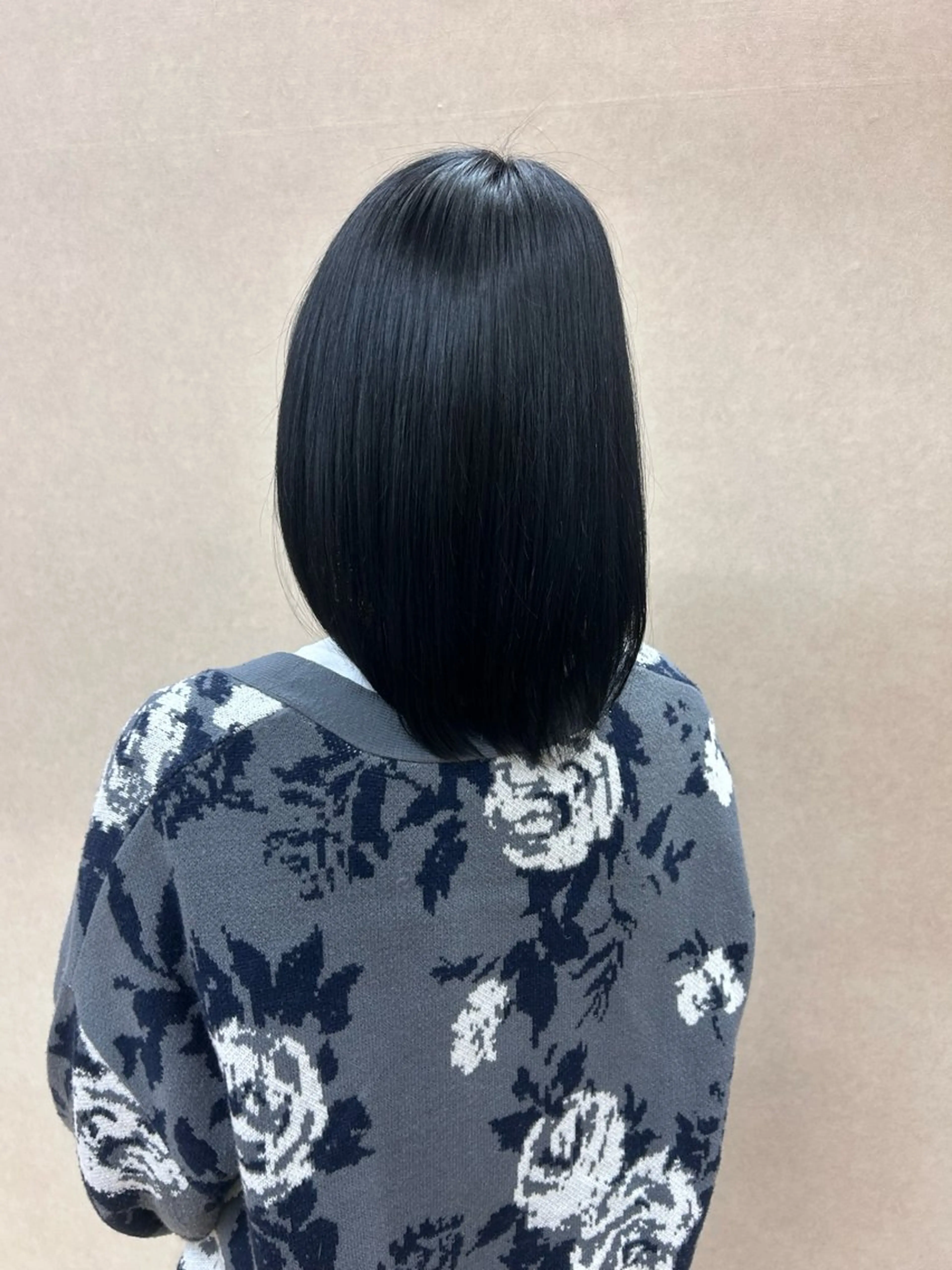 ミディアム カラー 艶カラー🫧/ 板倉かなみのヘアスタイル