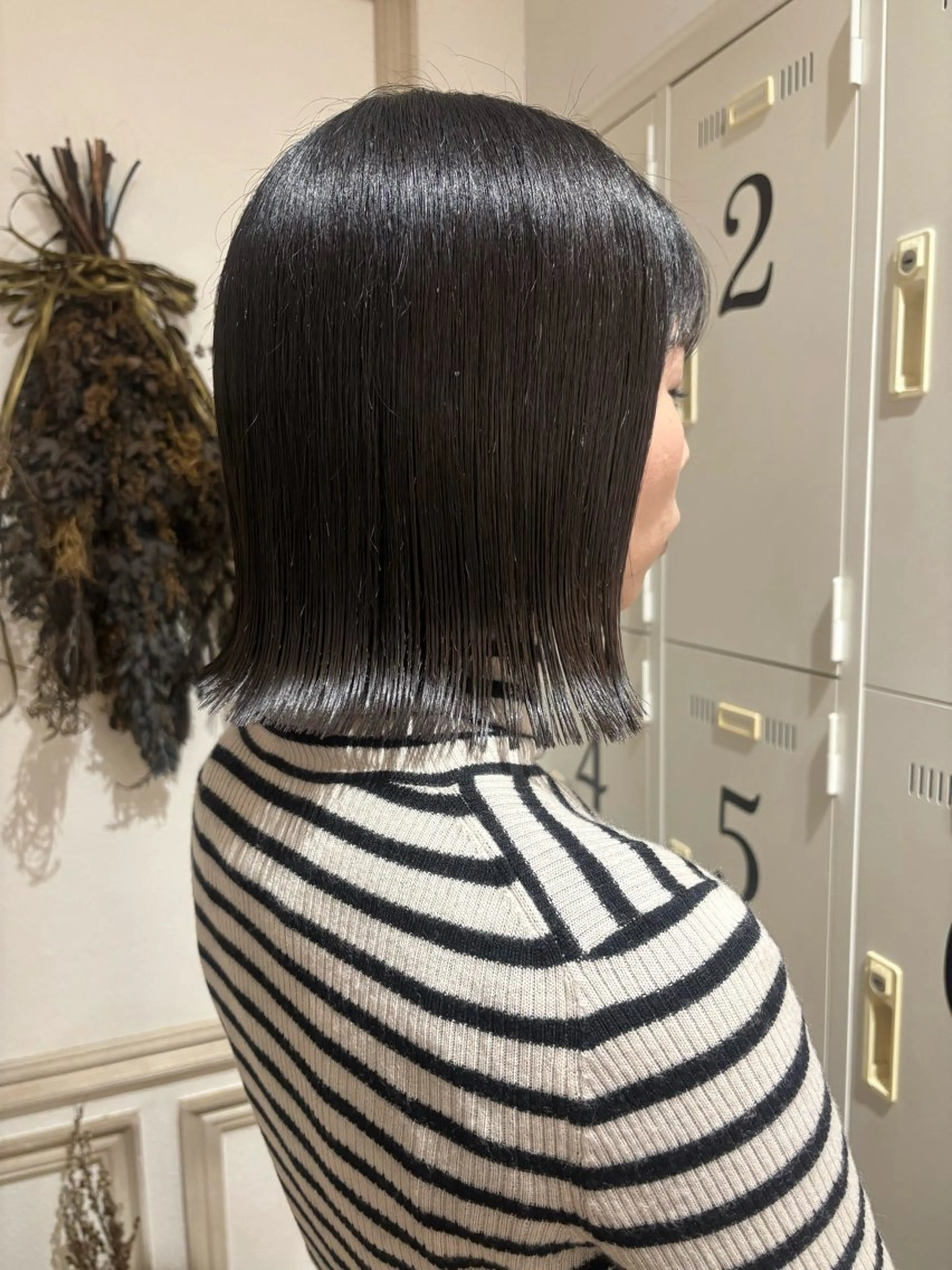 ショート カット merc.谷本 澪のヘアスタイル