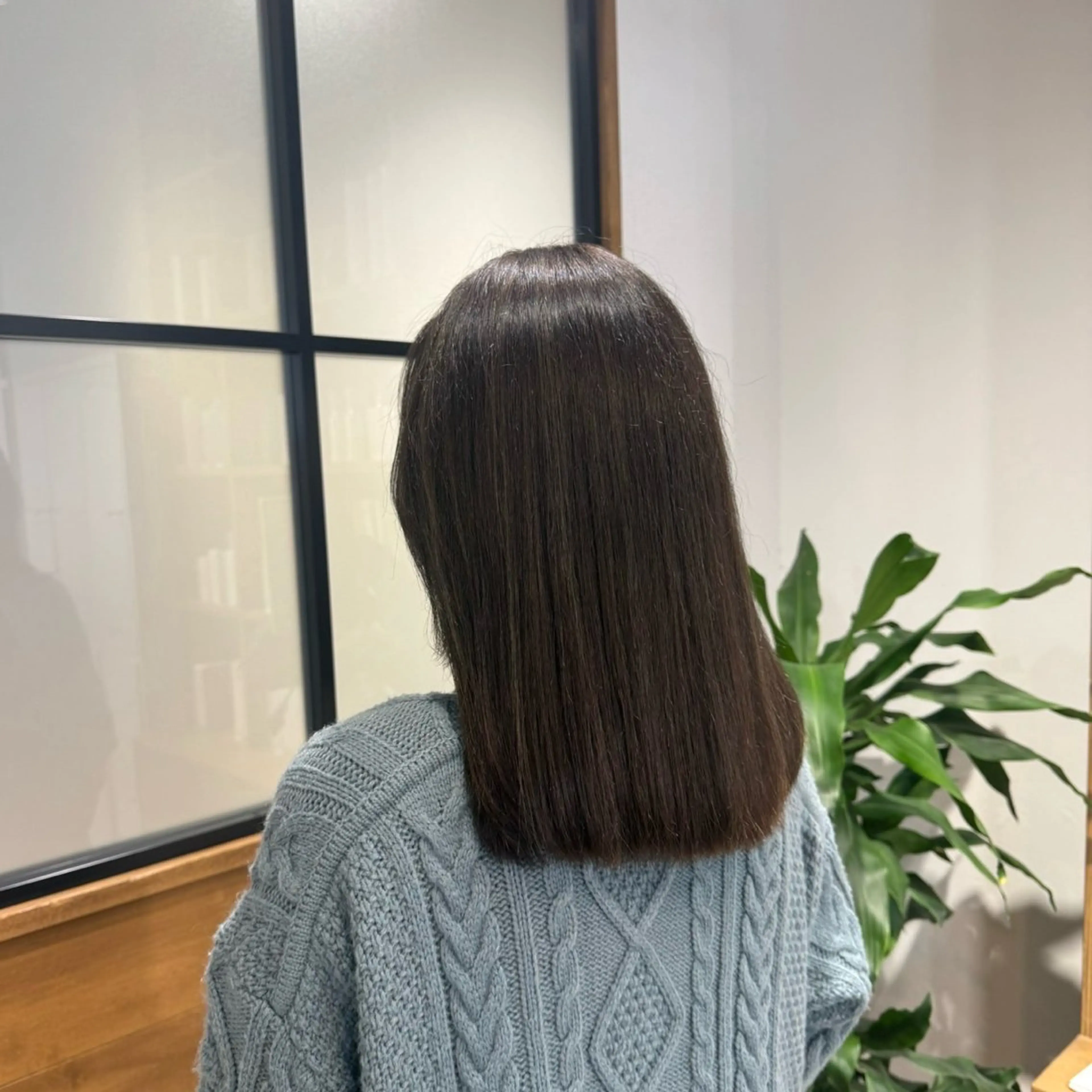 ロング みうら しずくのヘアスタイル