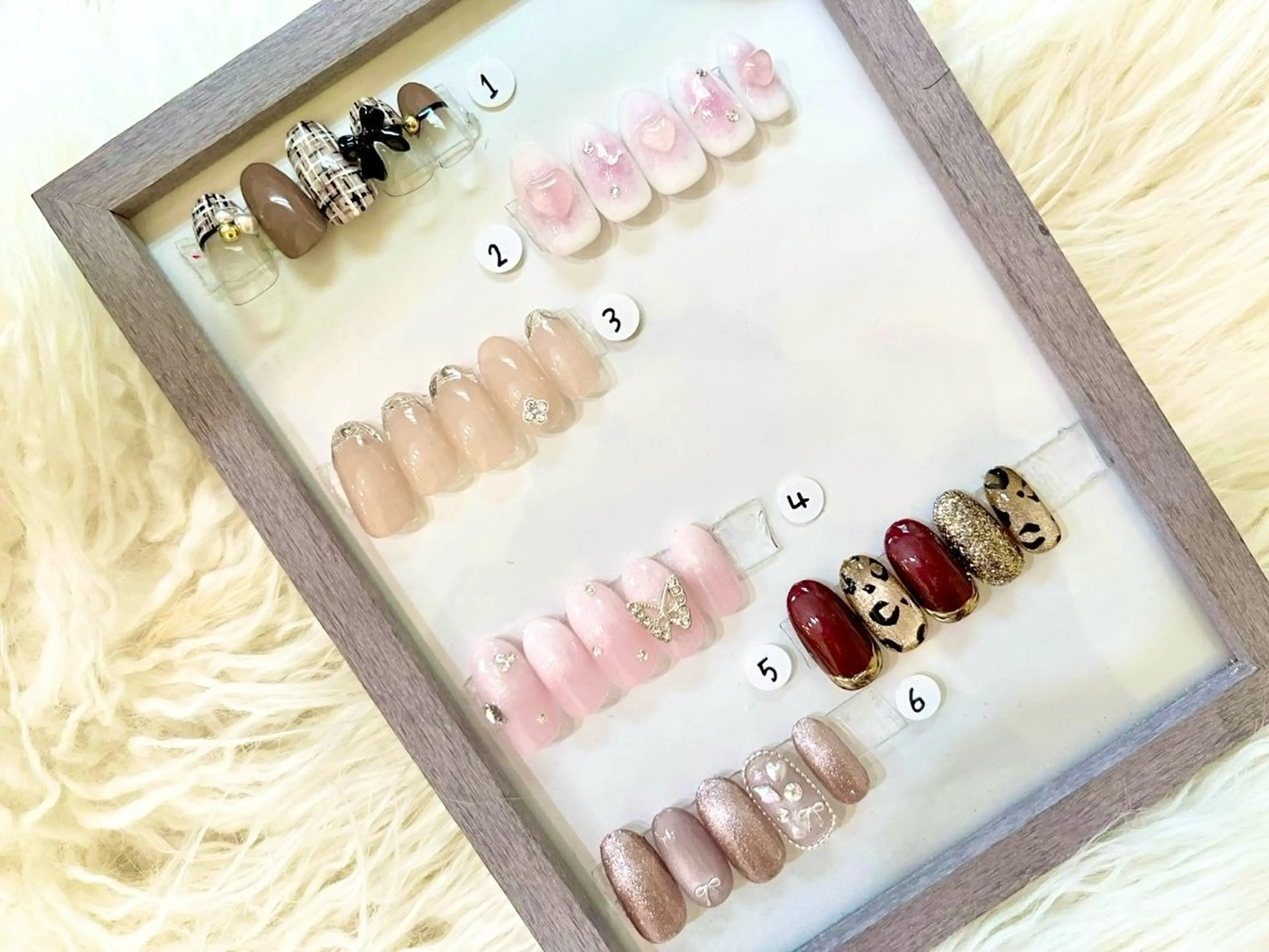 ネイル Queen nail 北堀江 ASUKAのネイルデザイン