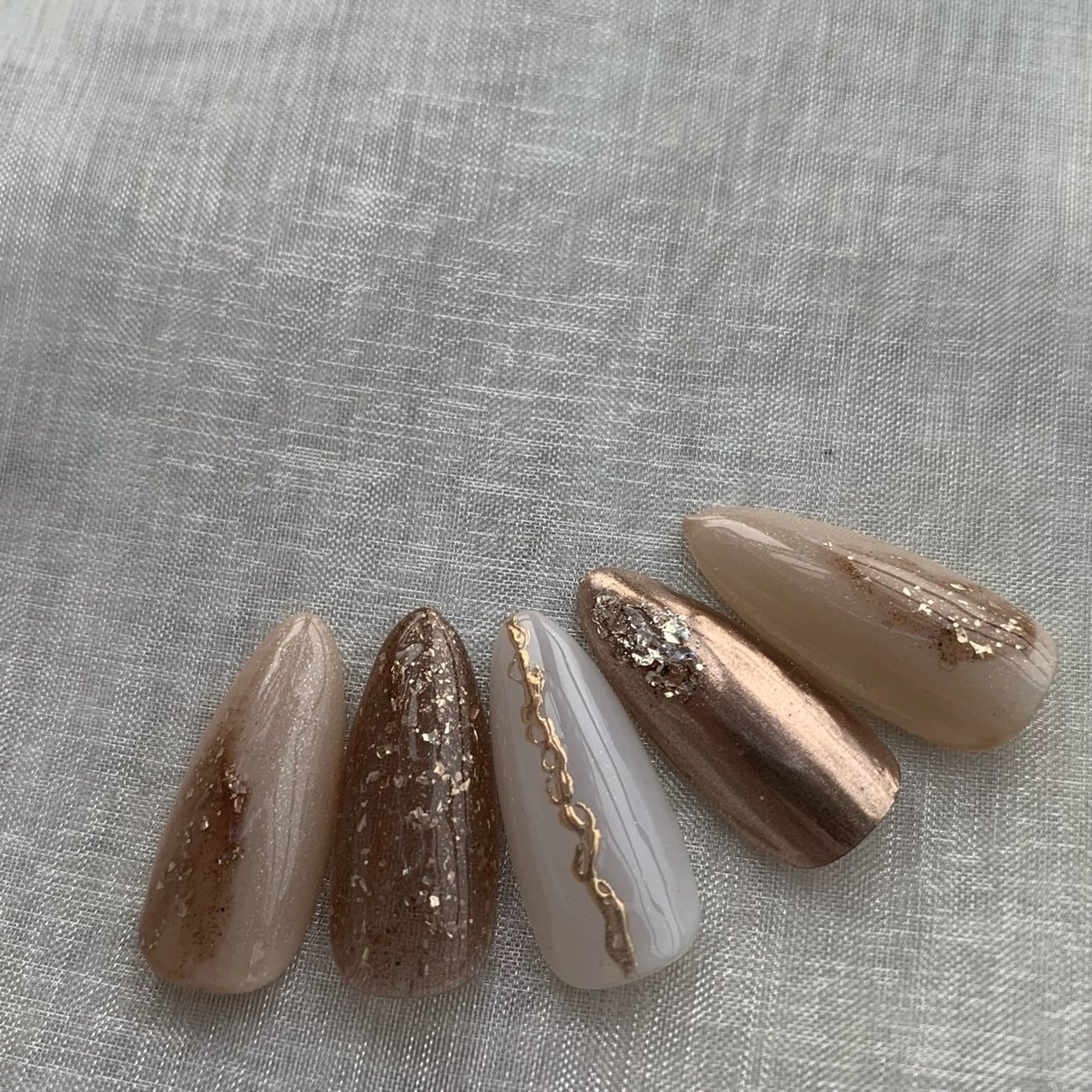 ネイル ハンドネイル salon Hush Hushのネイルデザイン