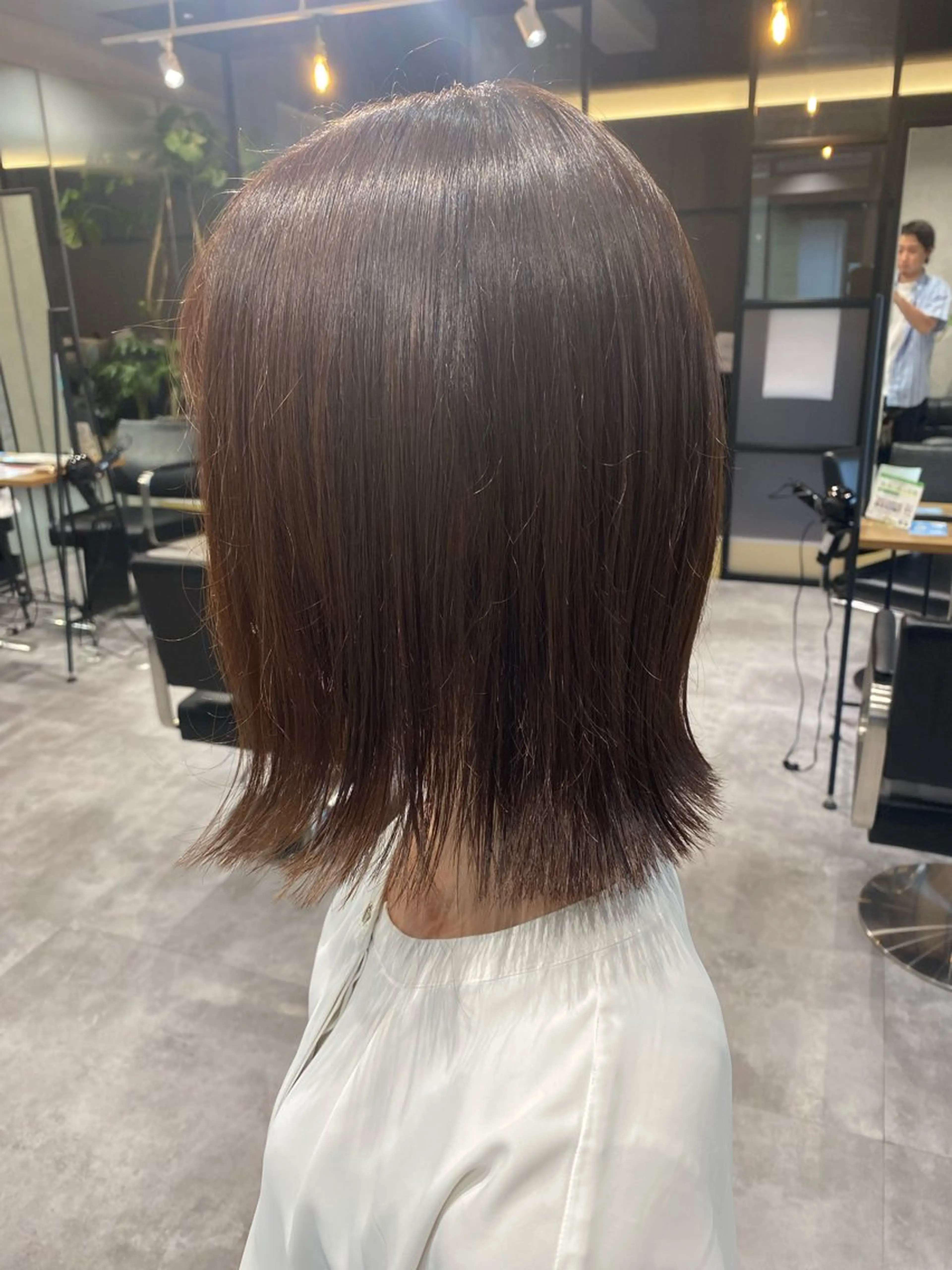 ミディアム カット ヘアカラー 大場 琳貴のヘアスタイル
