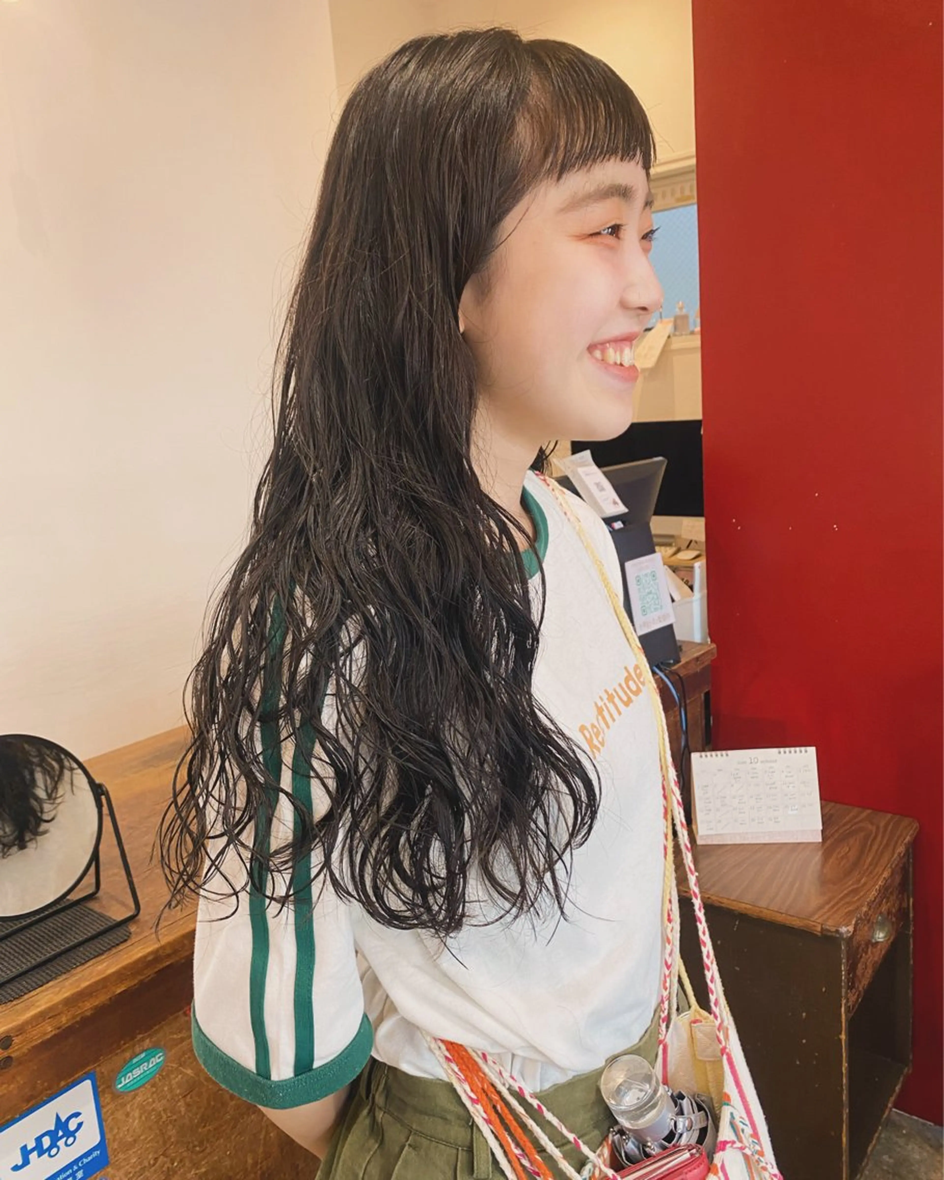 ロング パーマ 小日向 沙織のヘアスタイル