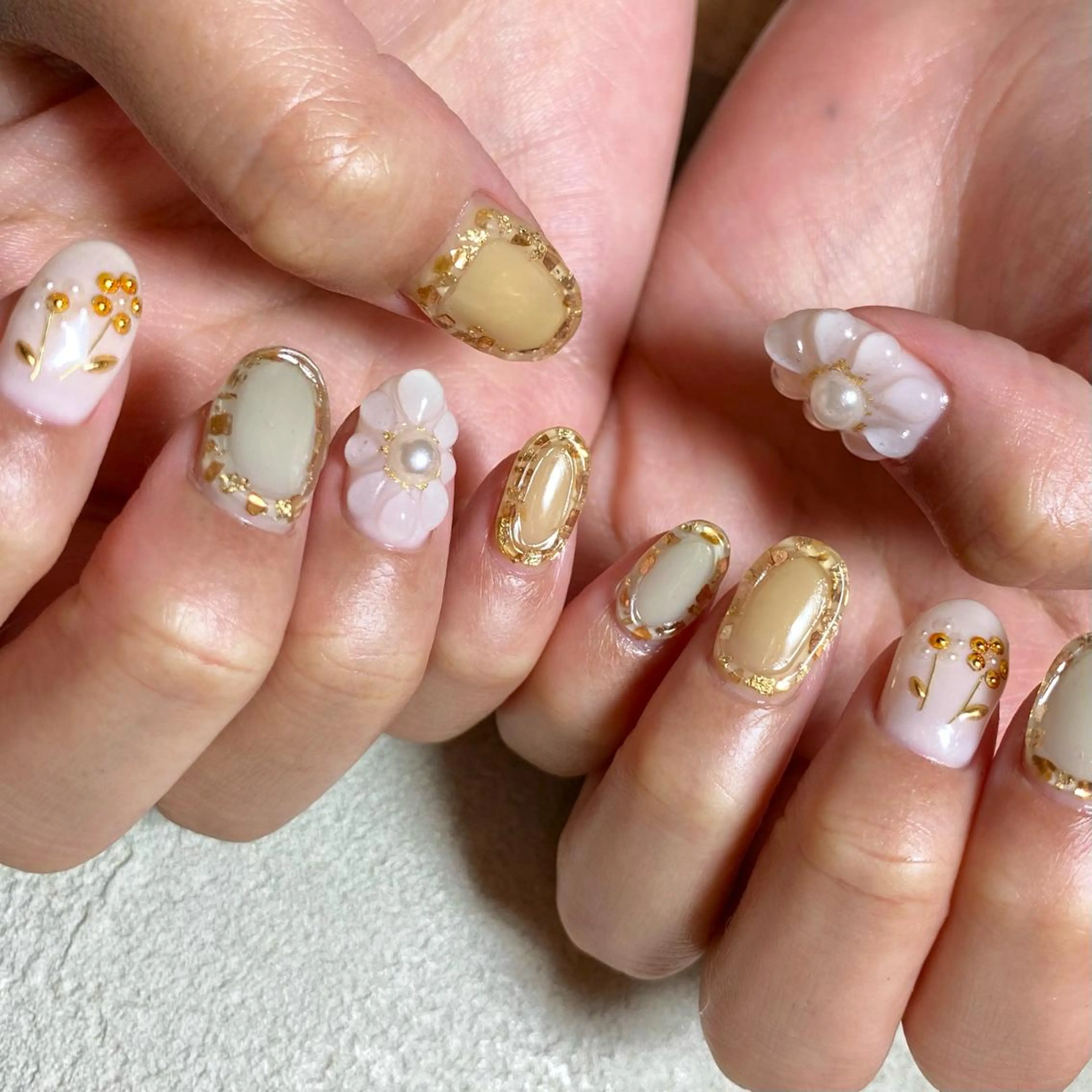 ネイル アートネイル ニュアンスネイル 春ネイル ハンドネイル 山田 貴子のネイルデザイン