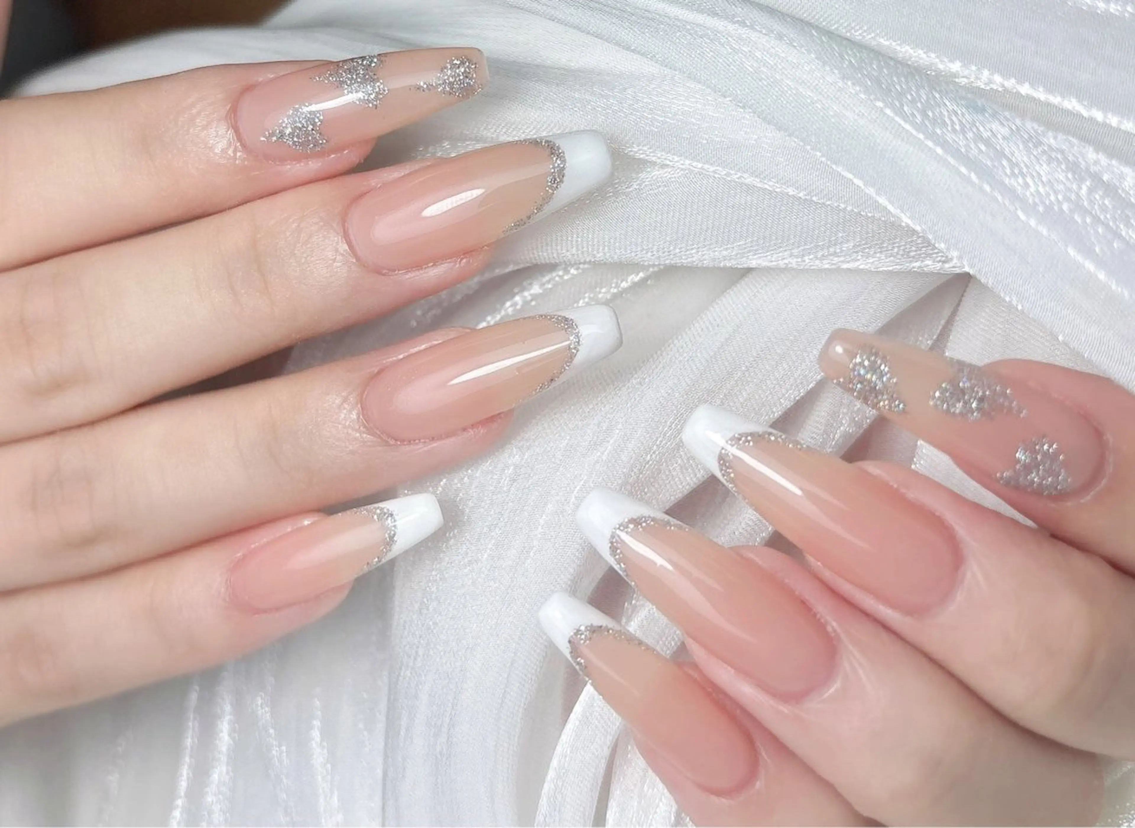 ネイル ハンドネイル 🎀M nails✨ ビューティーのネイルデザイン