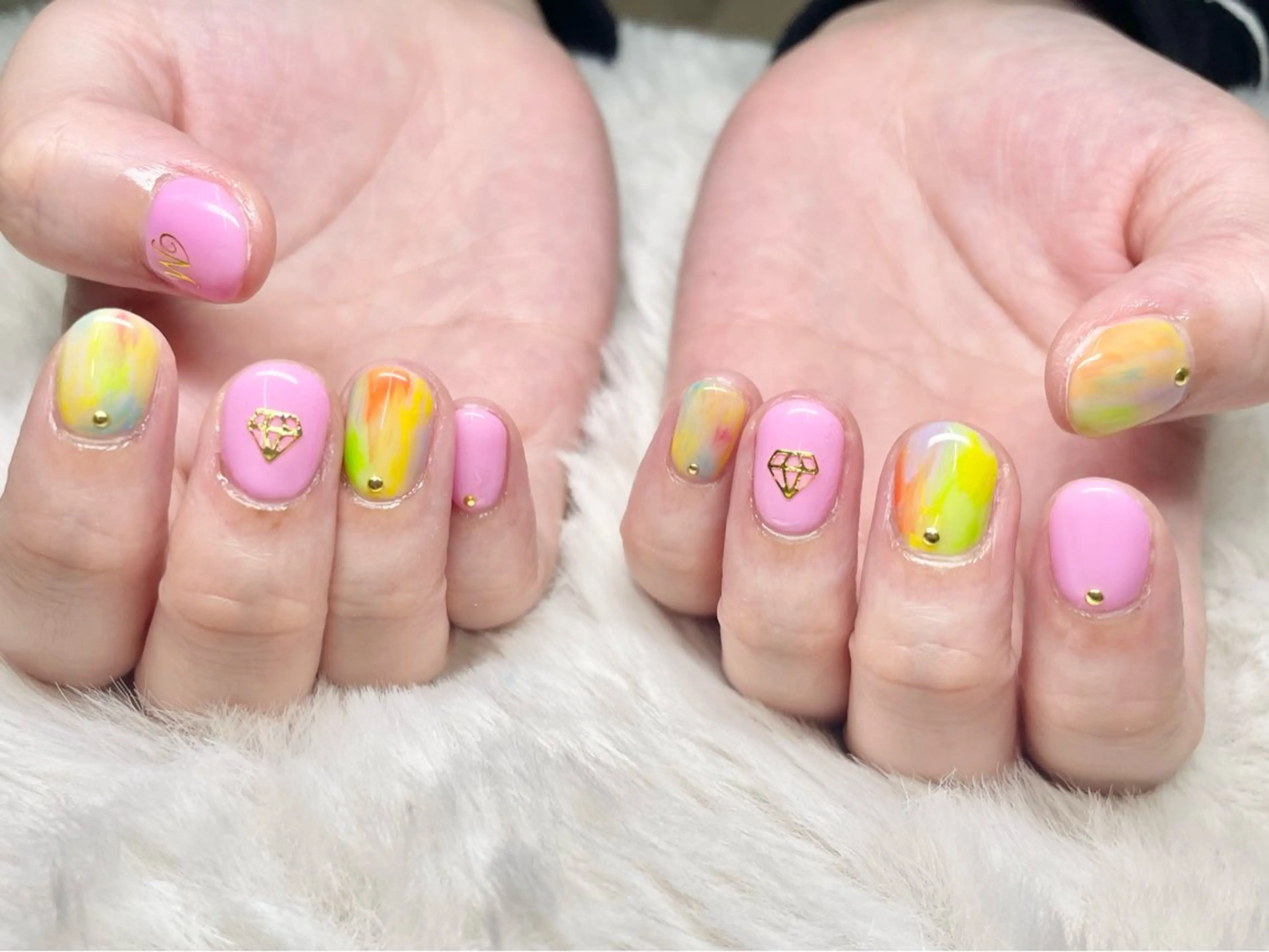 ネイル FILL nail古河店所属・FILL nail SHIORIのネイルデザイン