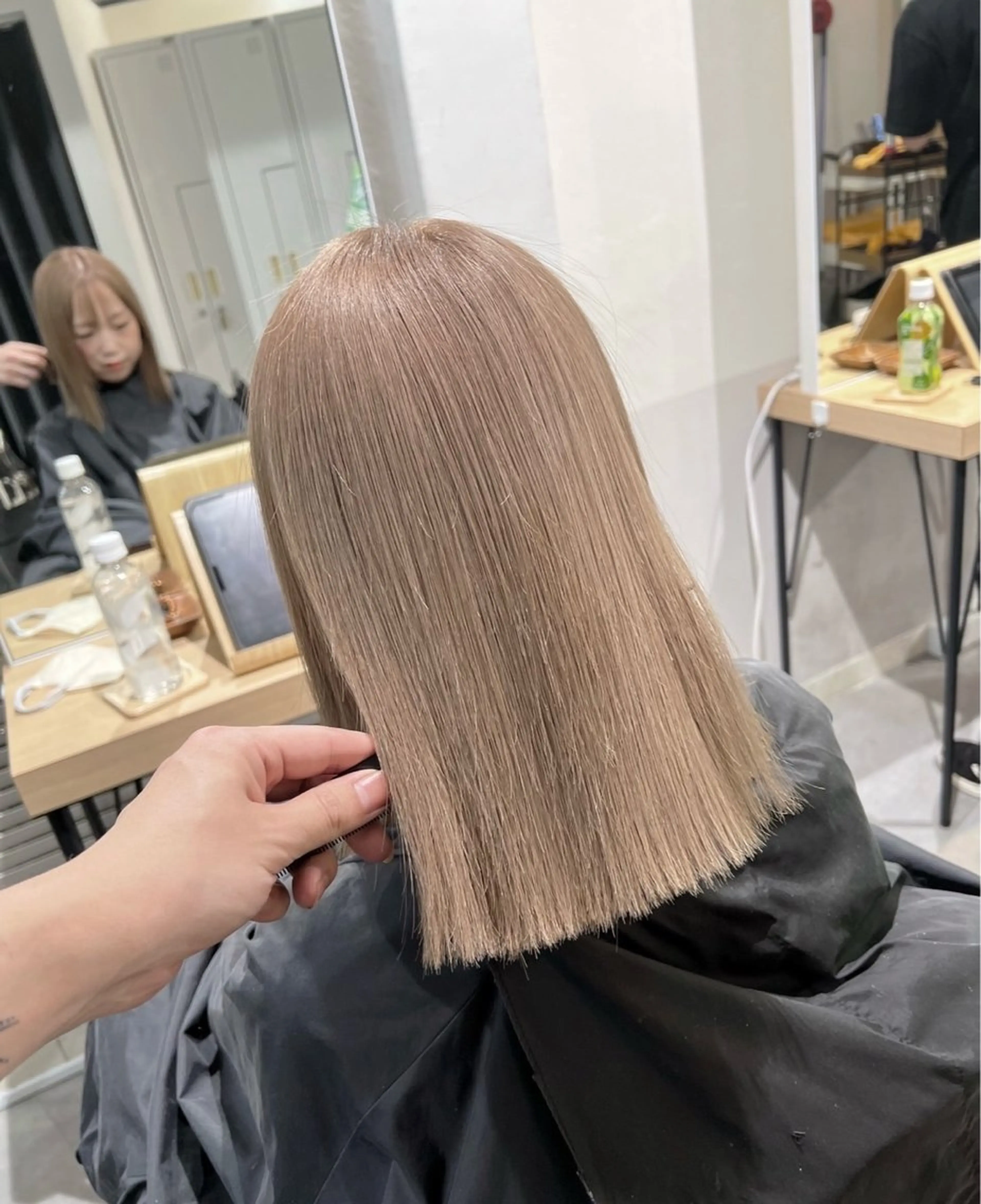 ショート カラー ベージュカラー ミルクティーベージュ ROBIN所属・指名数No.1 /NAOYAのヘアスタイル