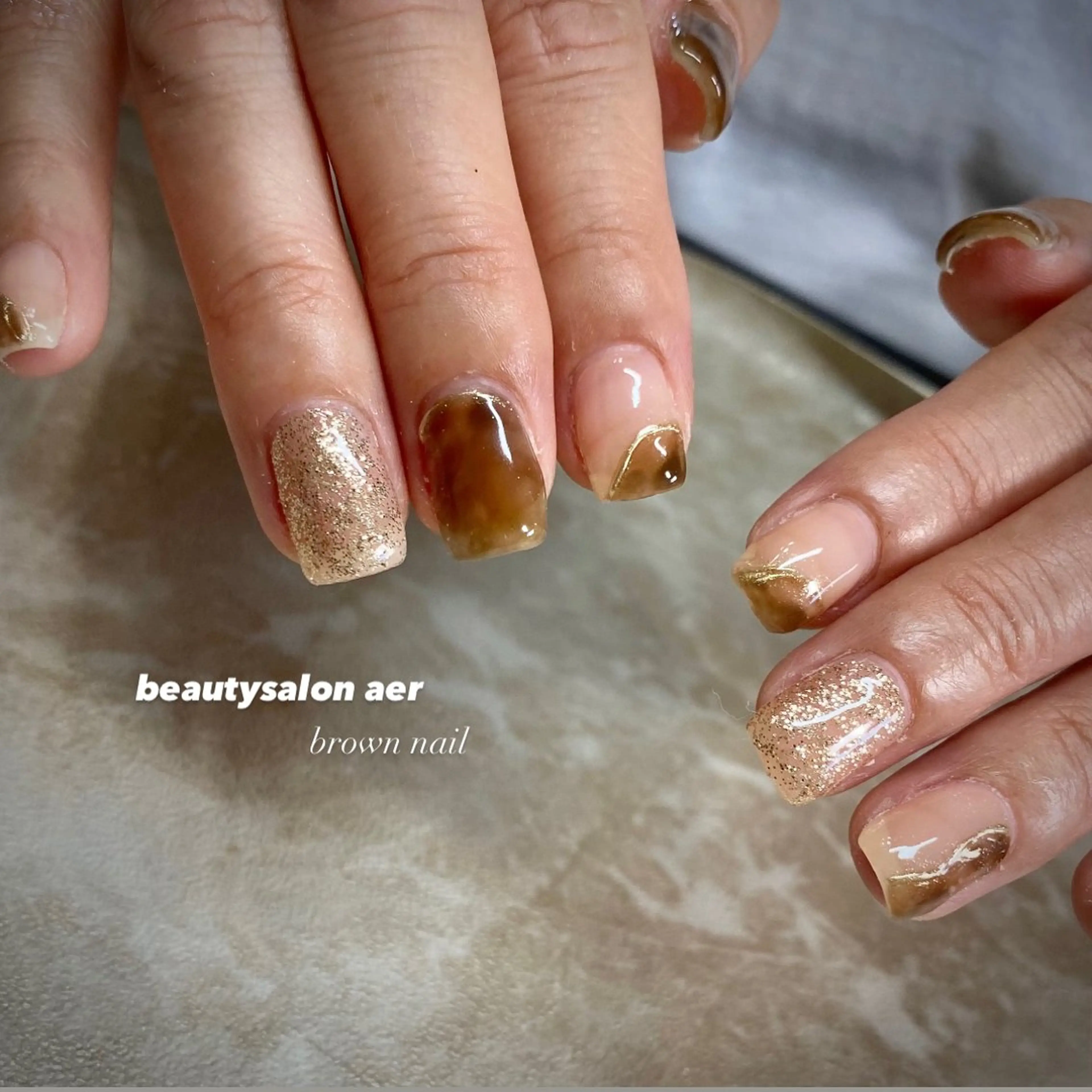 ネイル べっ甲ネイル ハンドネイル デコパーツが得意♪ ネイル/眉毛/エステの眉毛・アイブロウイメージ